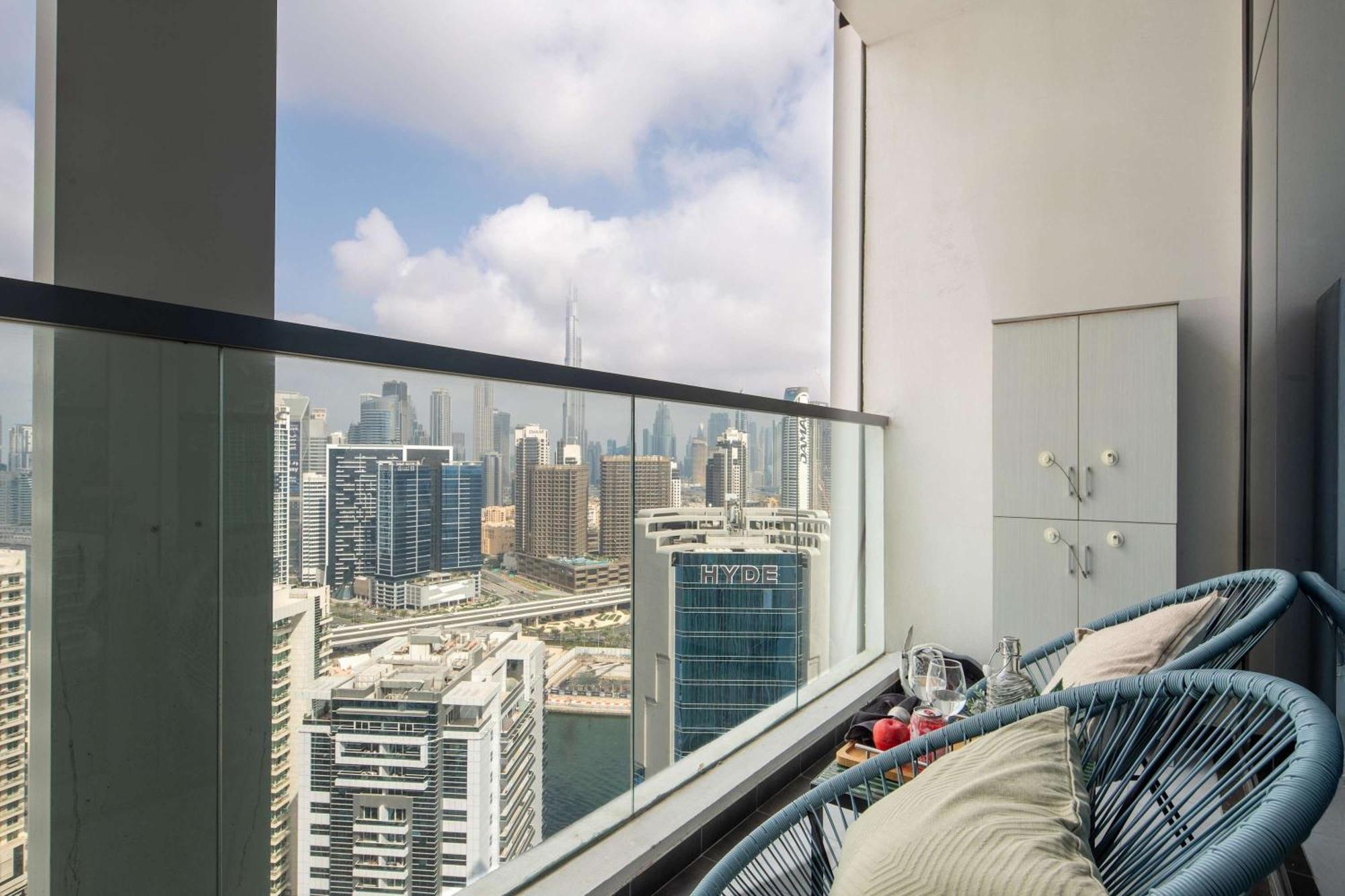 Apartment Frank Porter - Bayz Tower Dubai