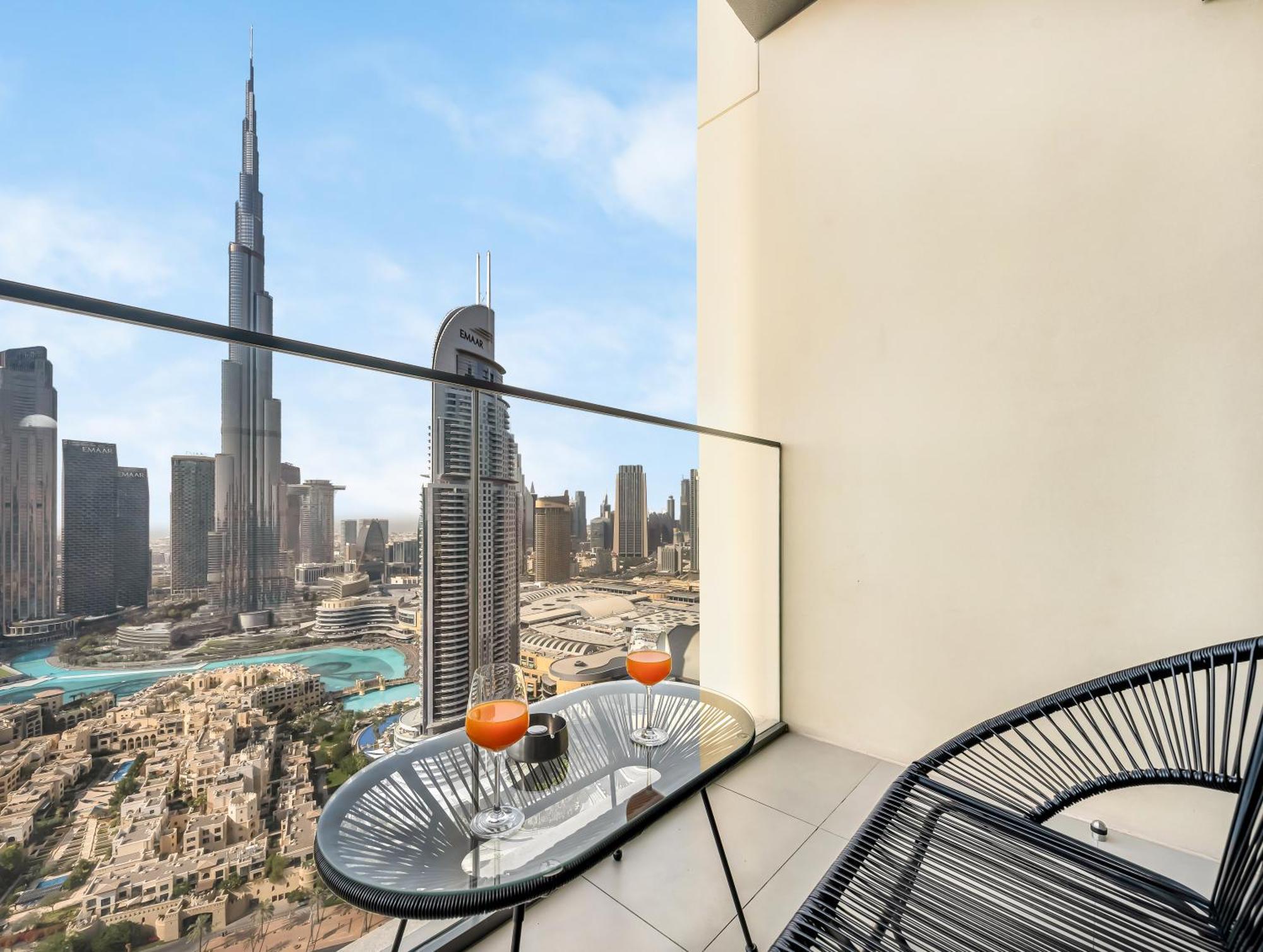 Burj Royale 3 Bedroom Full Burj Khalifa Fountain View