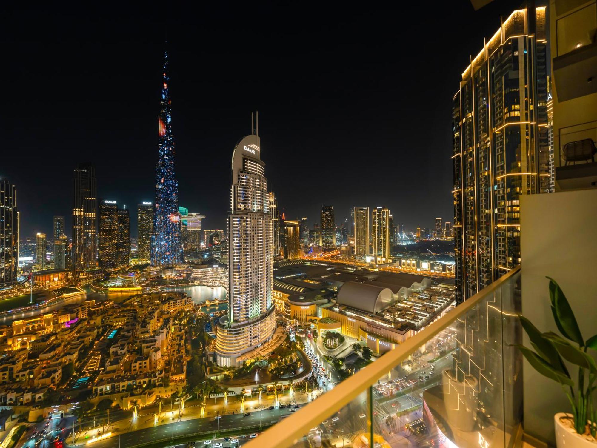 Burj Royale 3 Bedroom Full Burj Khalifa Fountain View * Dubai