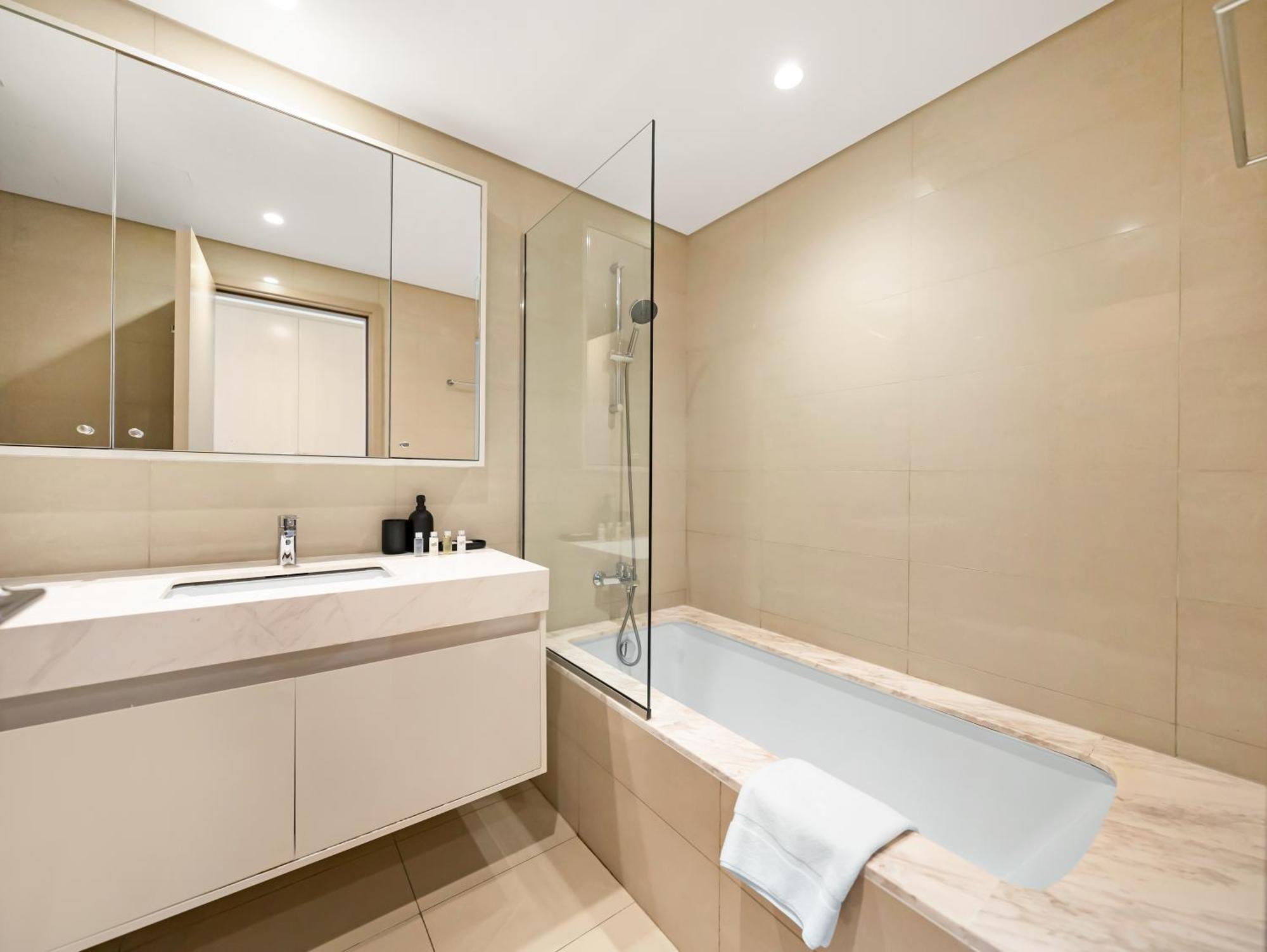 Daire Burj Royale 3 Bedroom Full Burj Khalifa Fountain View Dubai