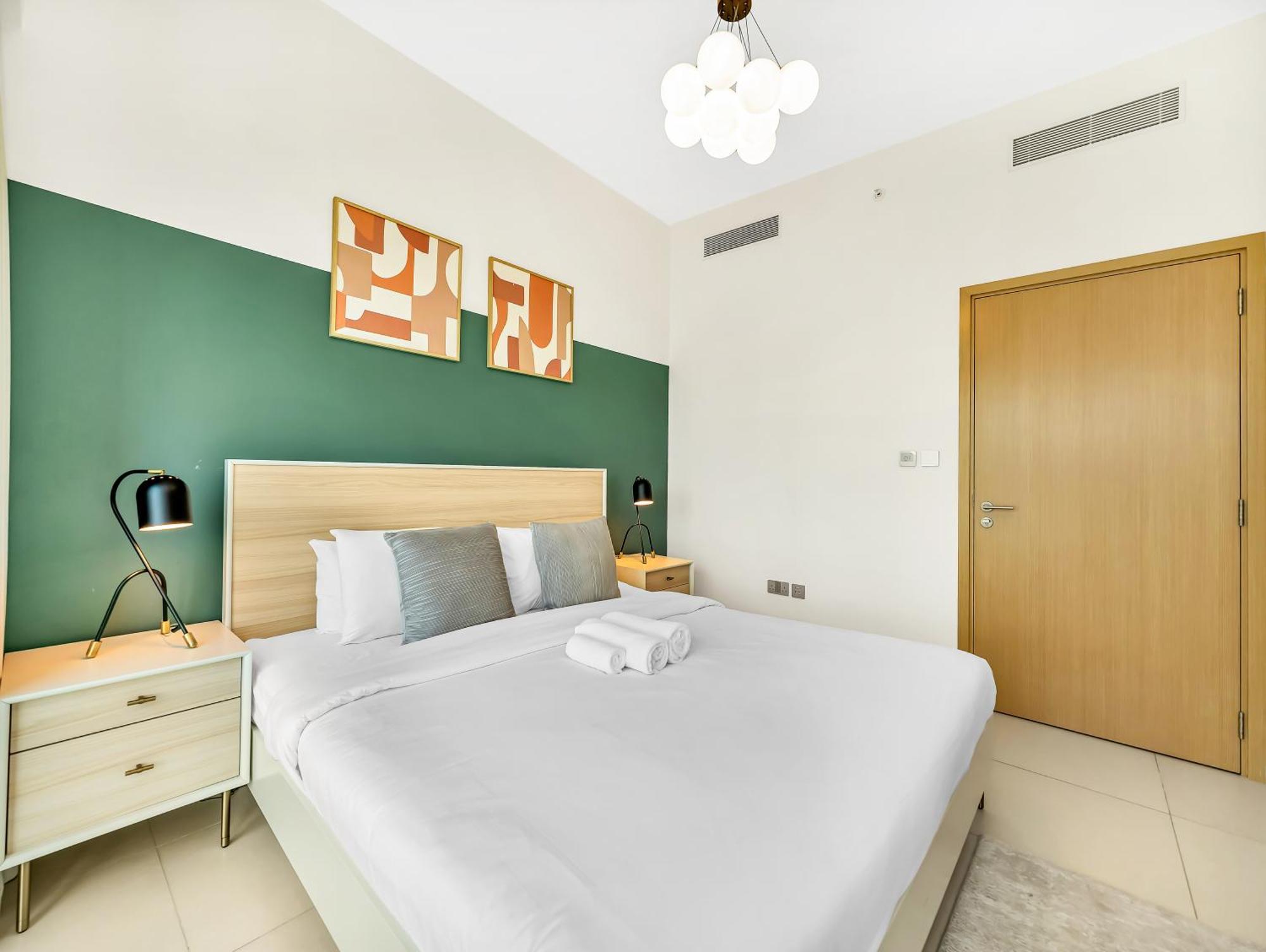 Burj Royale 3 Bedroom Full Burj Khalifa Fountain View Daire Dubai