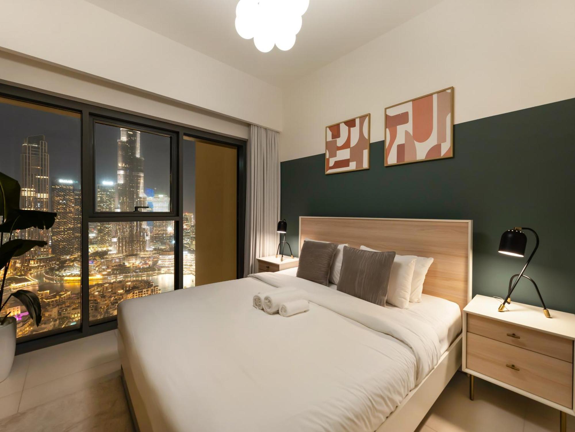 Burj Royale 3 Bedroom Full Burj Khalifa Fountain View Dubai