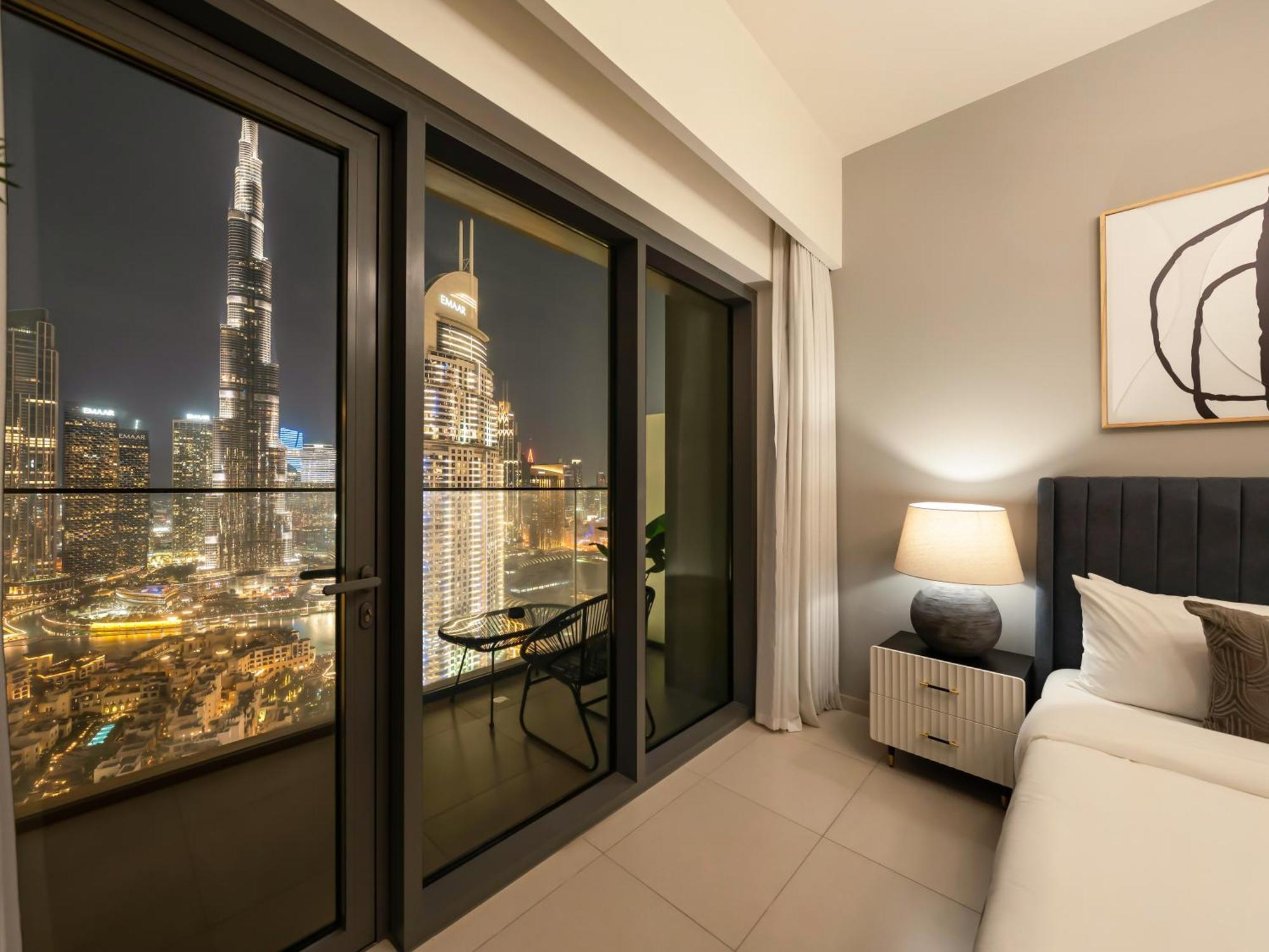 Burj Royale 3 Bedroom Full Burj Khalifa Fountain View * Dubai