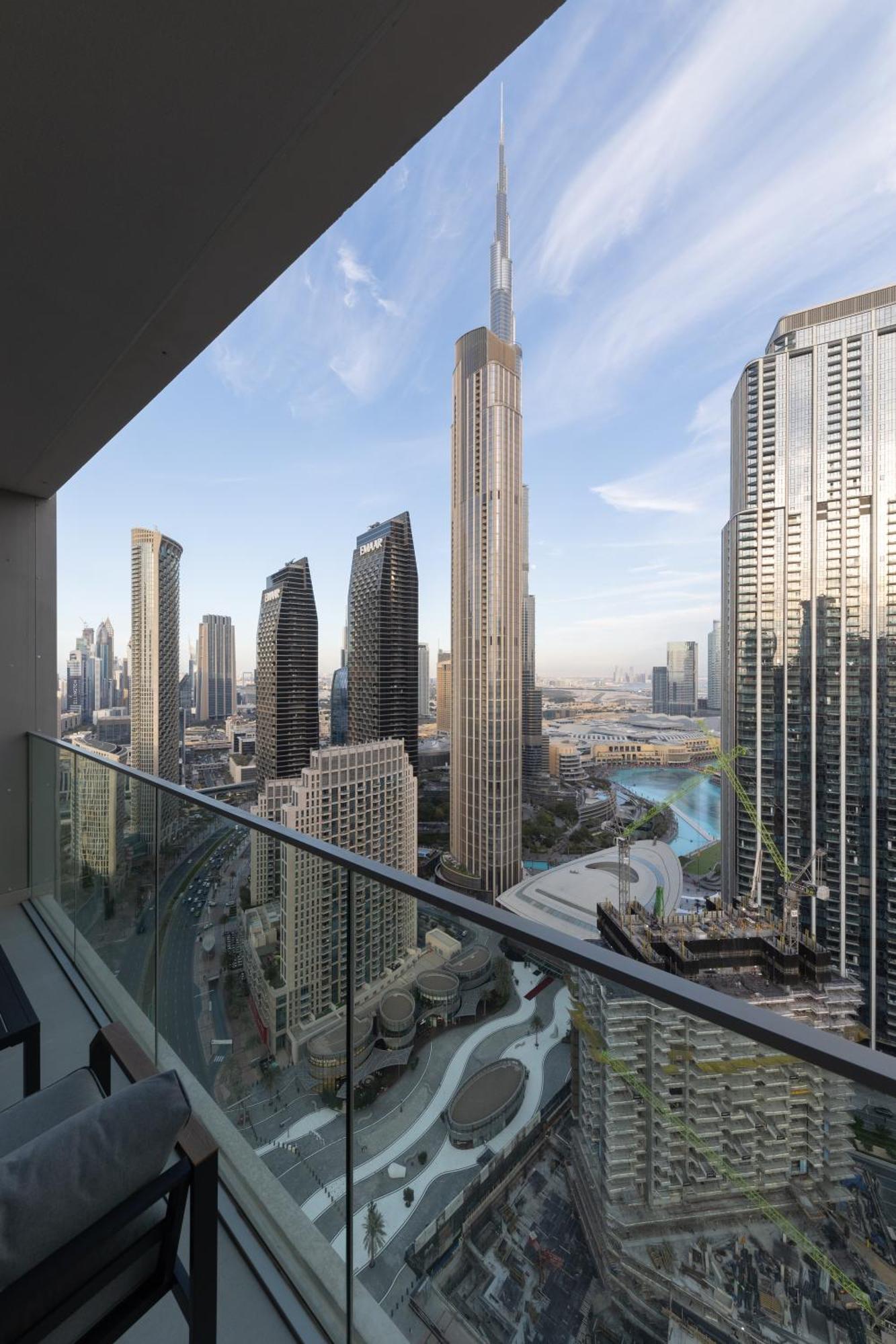 Royal 4br Burj Khalifa View Mall Dubai