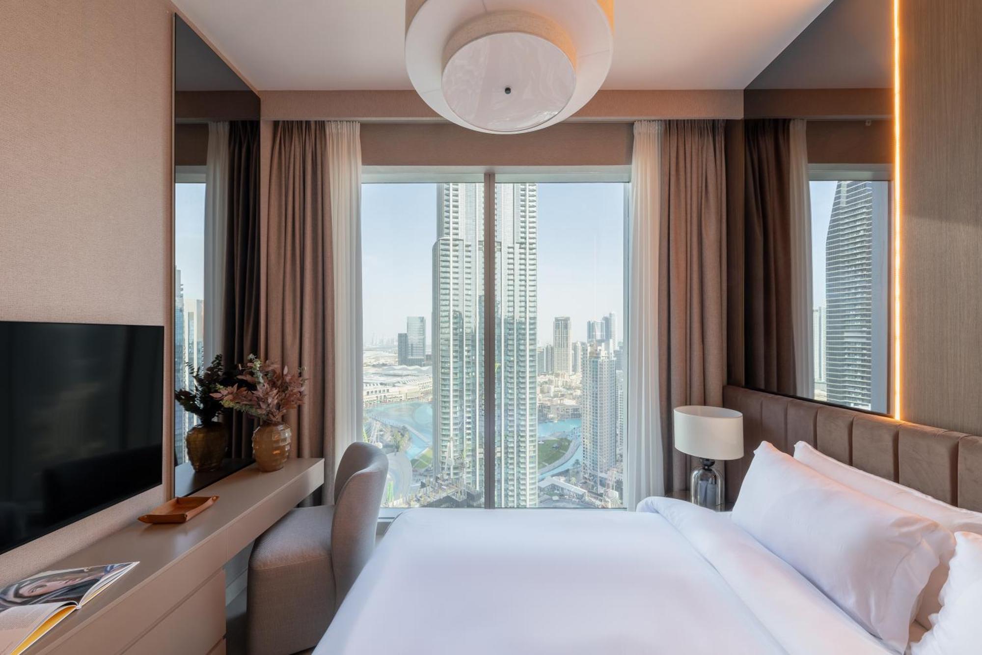 Royal 4br Burj Khalifa View Mall Dubai