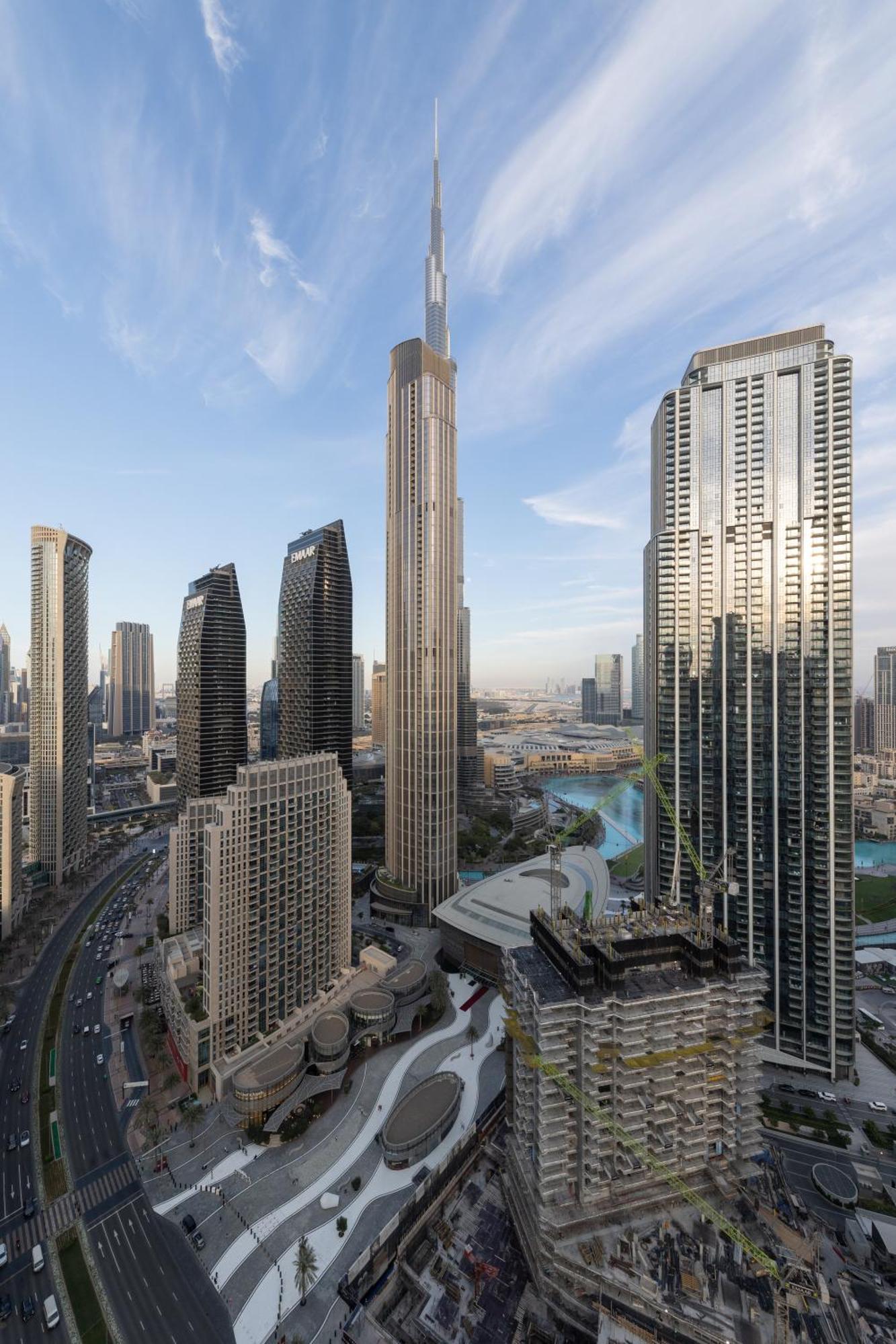 Royal 4br Burj Khalifa View Mall Dubai