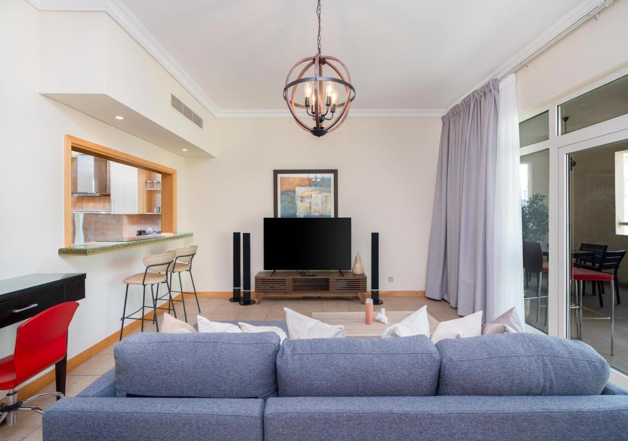 Bespoke Homes - 2br With Riva Club Access, Al Nabat Apartment *