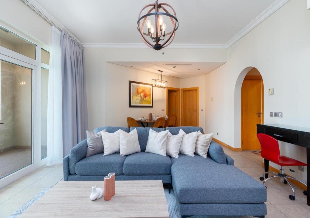 Bespoke Homes - 2br With Riva Club Access, Al Nabat Apartment *