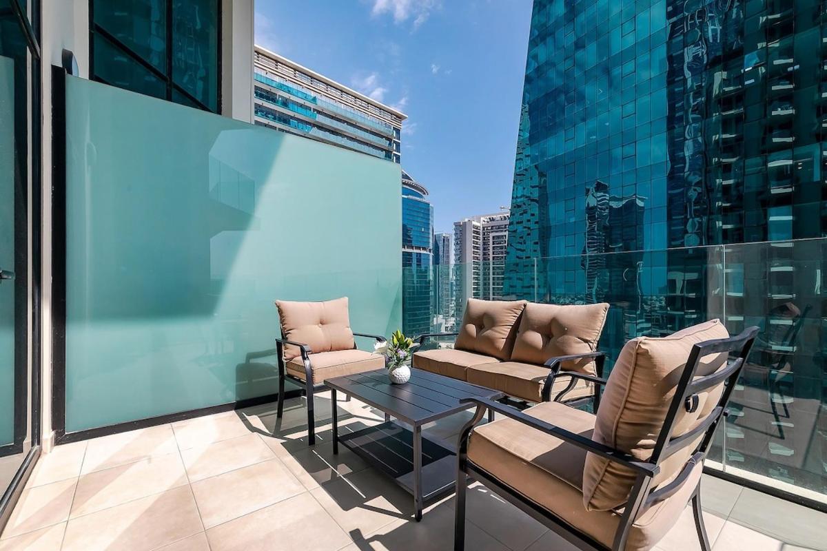 Convenient 1bdr In Business Bay *
