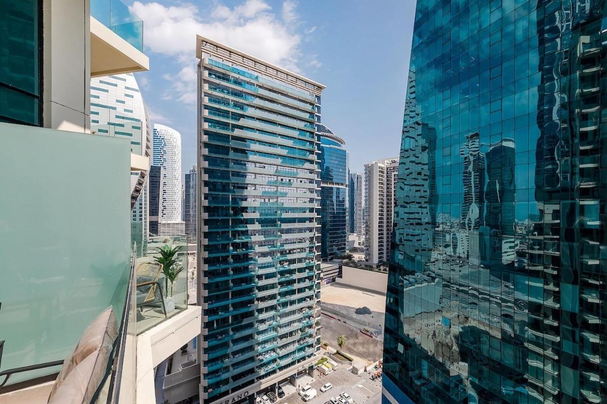 Apartment Convenient 1bdr In Business Bay *