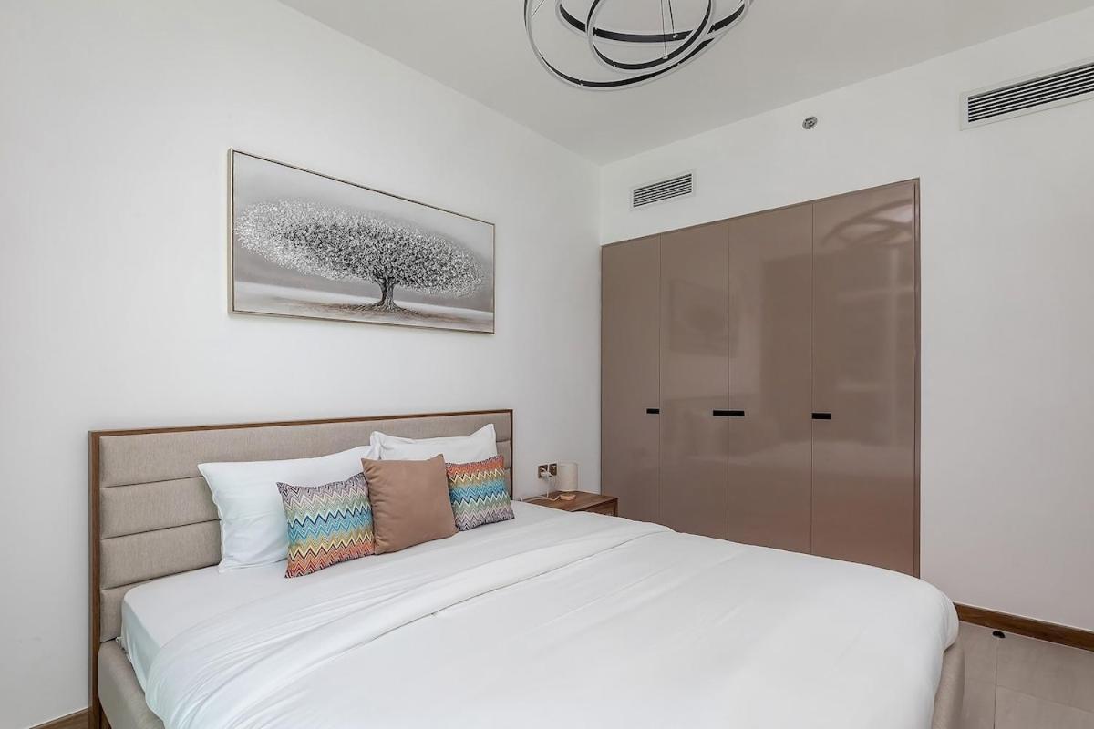 Convenient 1bdr In Business Bay * Dubai