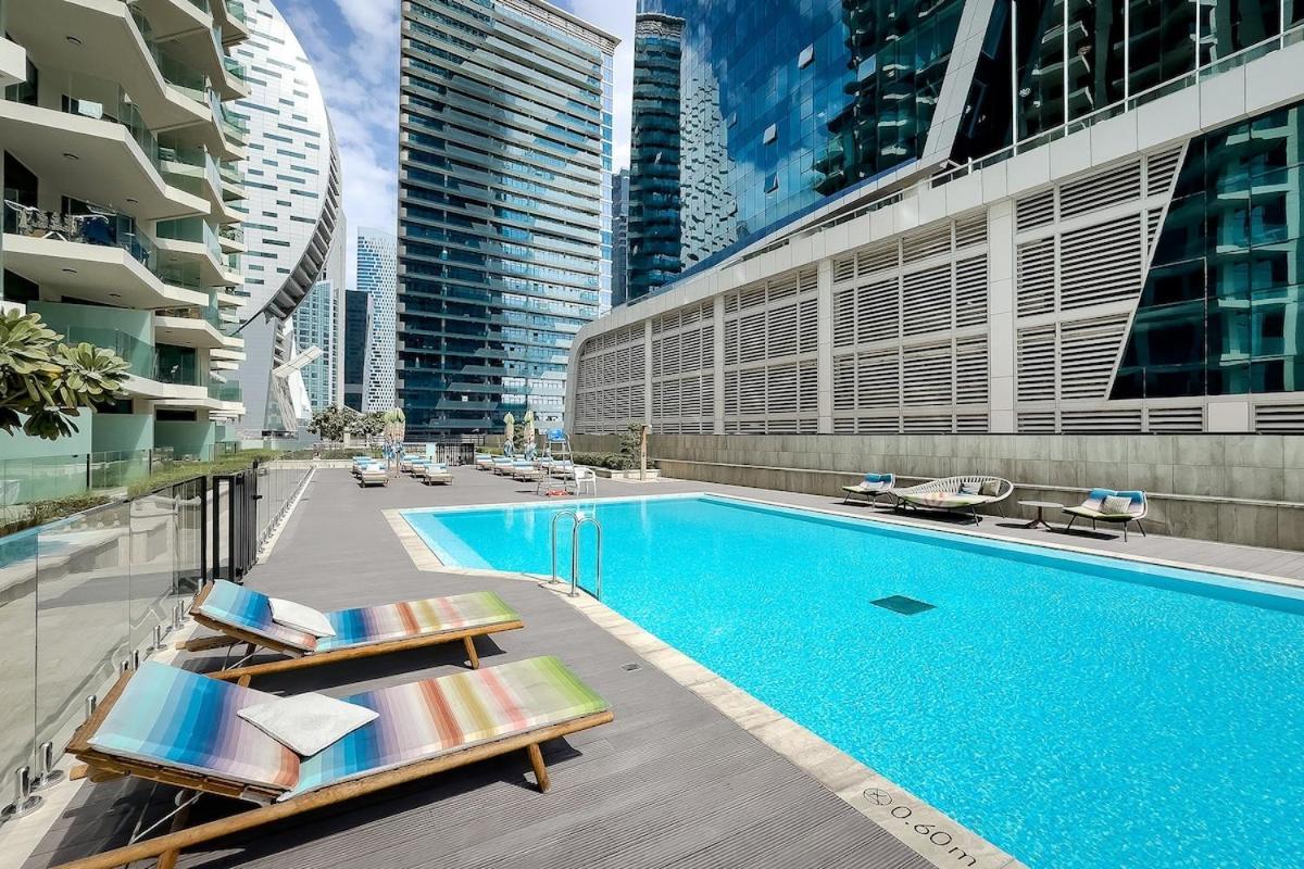 Convenient 1bdr In Business Bay