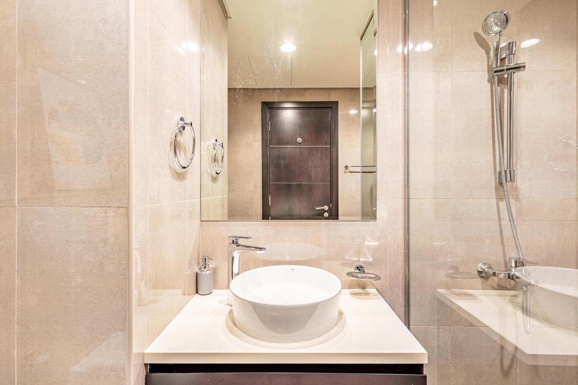 Apartment Stylish 1br Business Bay - Near Metro - Balcony With Views Dubai