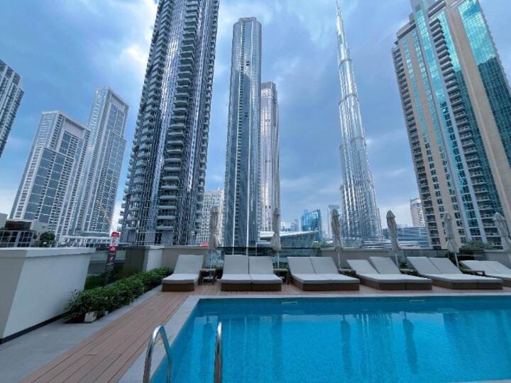 Actone-tower 2 View-next To Burjkhalifa * Dubai