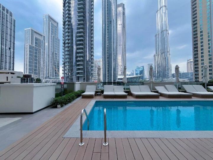 Actone-tower 2 View-next To Burjkhalifa * Dubai
