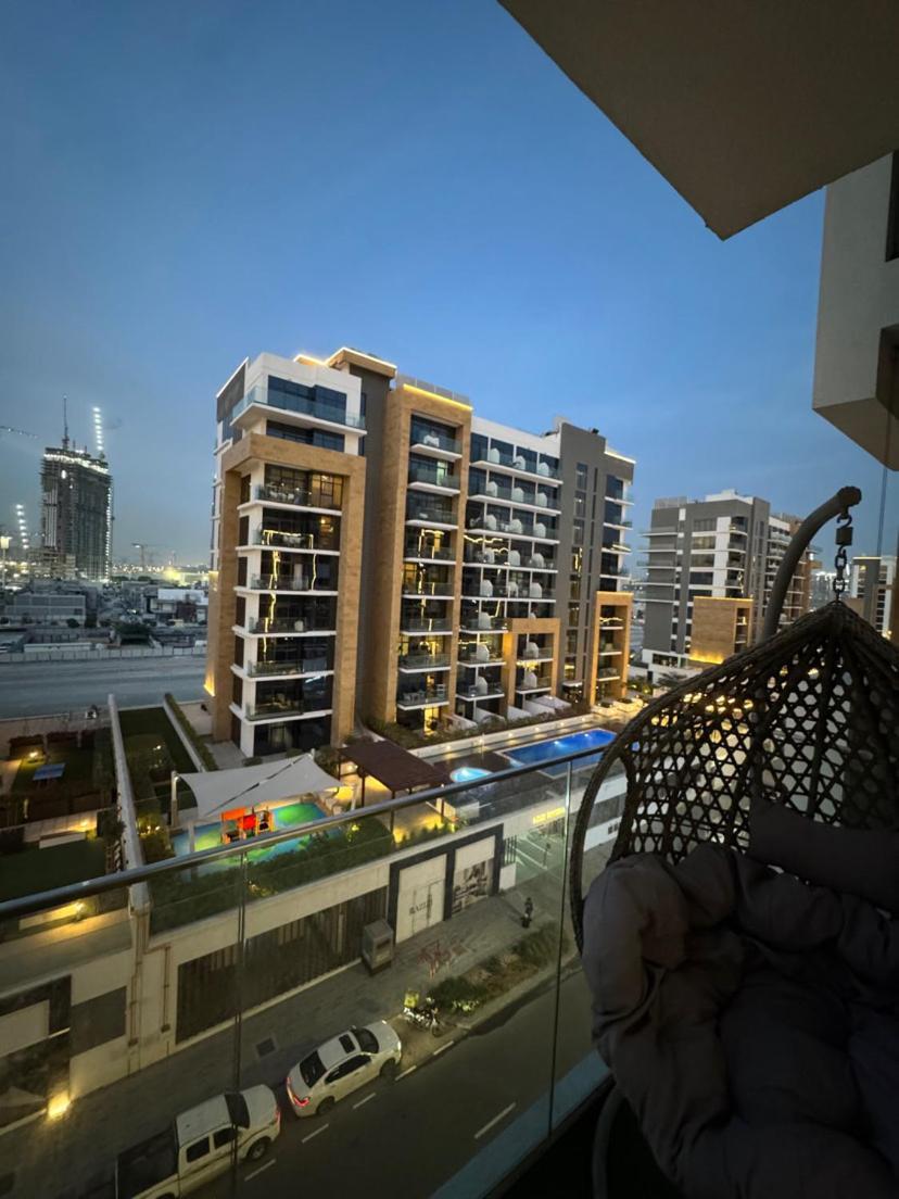 Chic Apartment, Maydan Riviera *