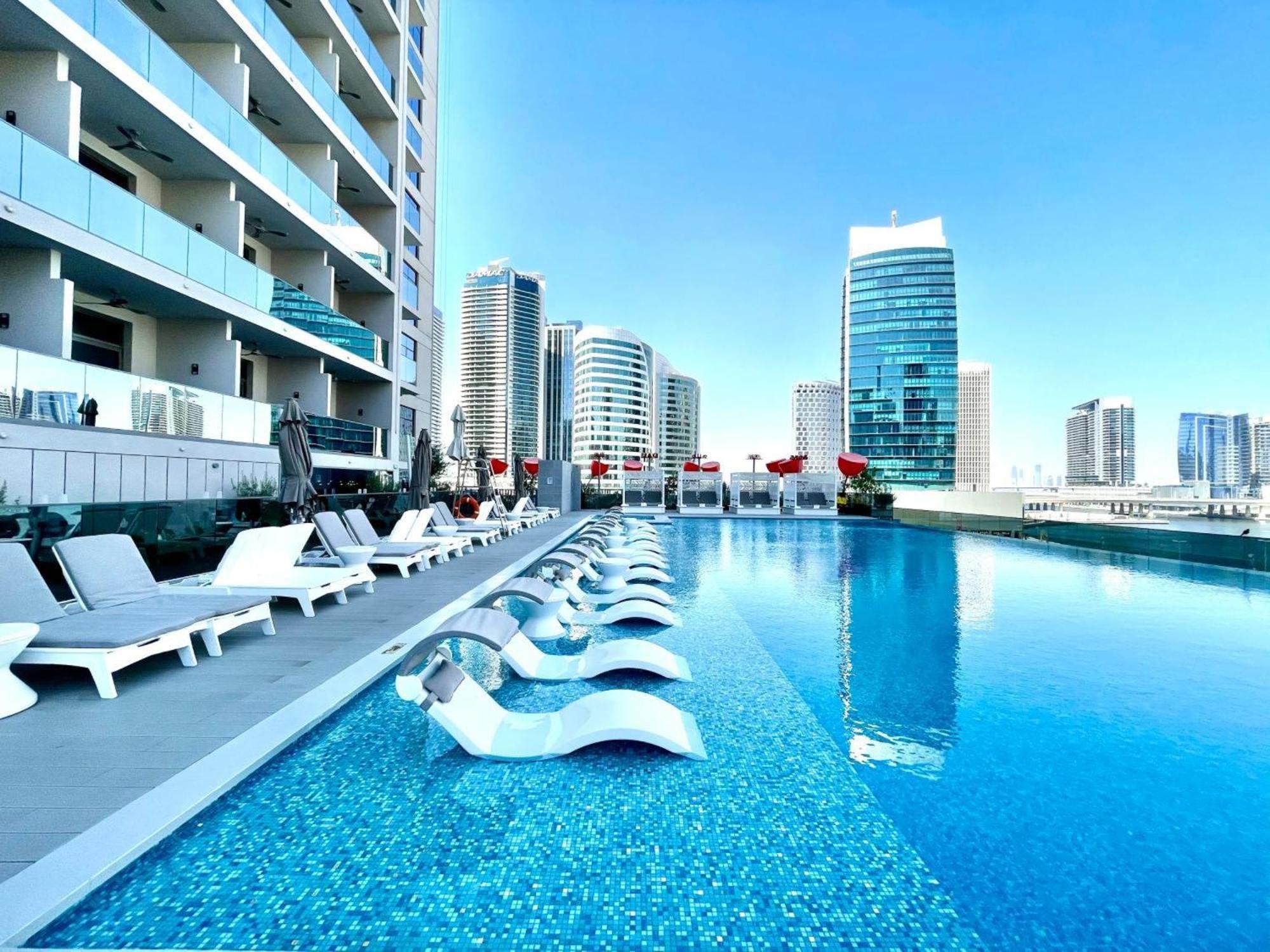 Luxury Near Mall Few Mints Walk Dubai
