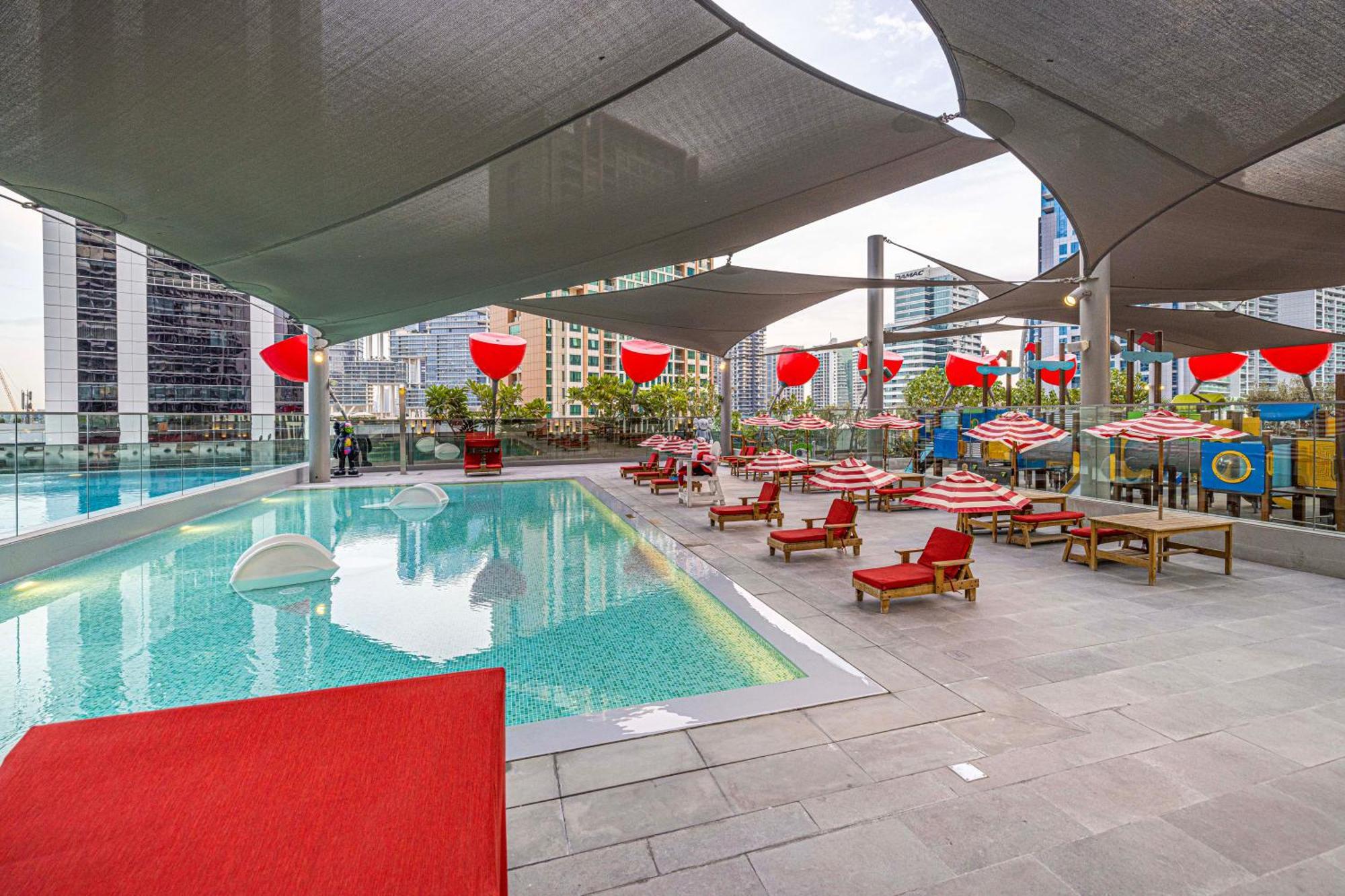 Luxury Near Mall Few Mints Walk Dubai
