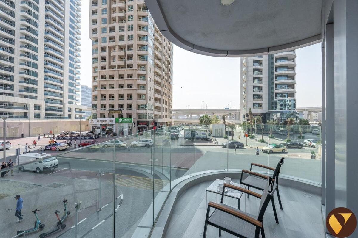 Vogue Condor Star Marina - Fully Renovated, Brand-new One Bedroom With Balcony And Infinity Pool Access Apartment *