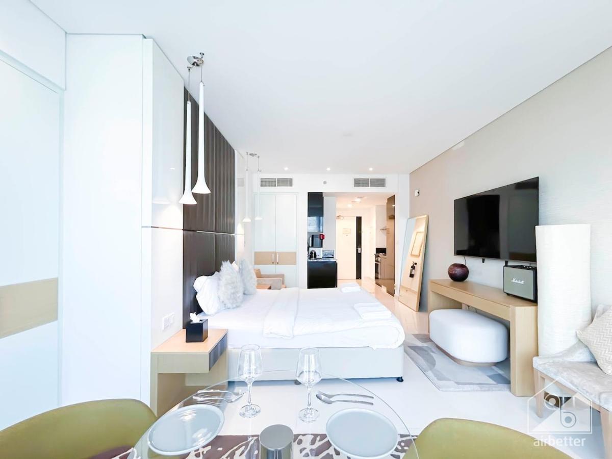 Luxury In Business Bay With Canal View *