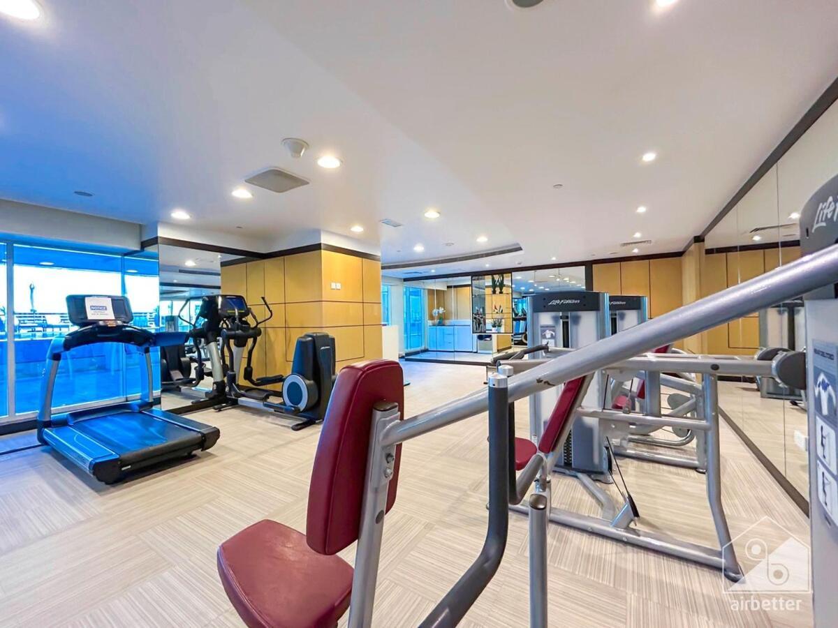 Luxury In Business Bay With Canal View Apartment Dubai