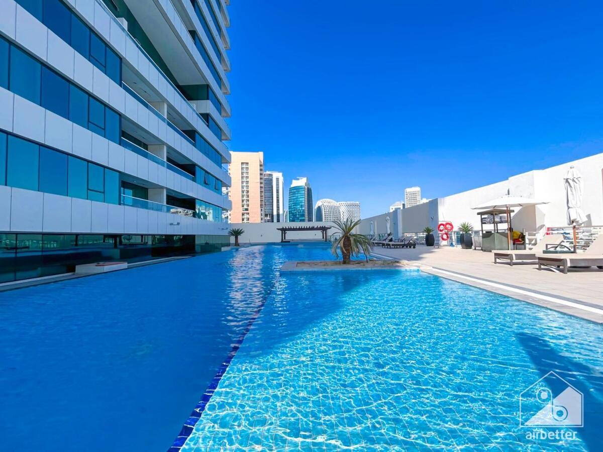 Luxury In Business Bay With Canal View * Dubai