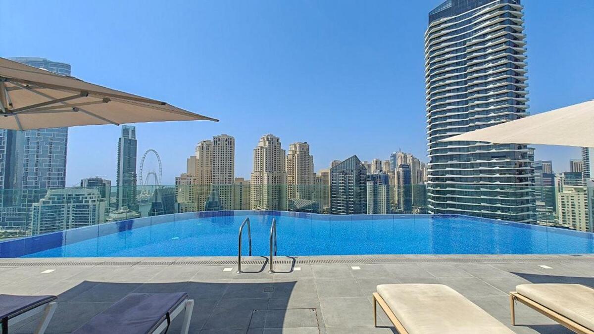 Vogue Condor Star Marina - Fully Renovated, Brand-new One Bedroom With Balcony And Infinity Pool Access * Dubai