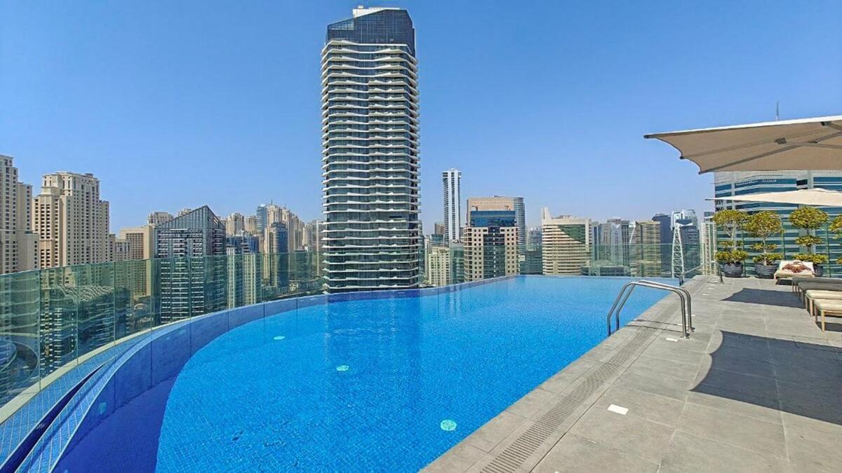 Apartment Vogue Condor Star Marina - Fully Renovated, Brand-new One Bedroom With Balcony And Infinity Pool Access Dubai
