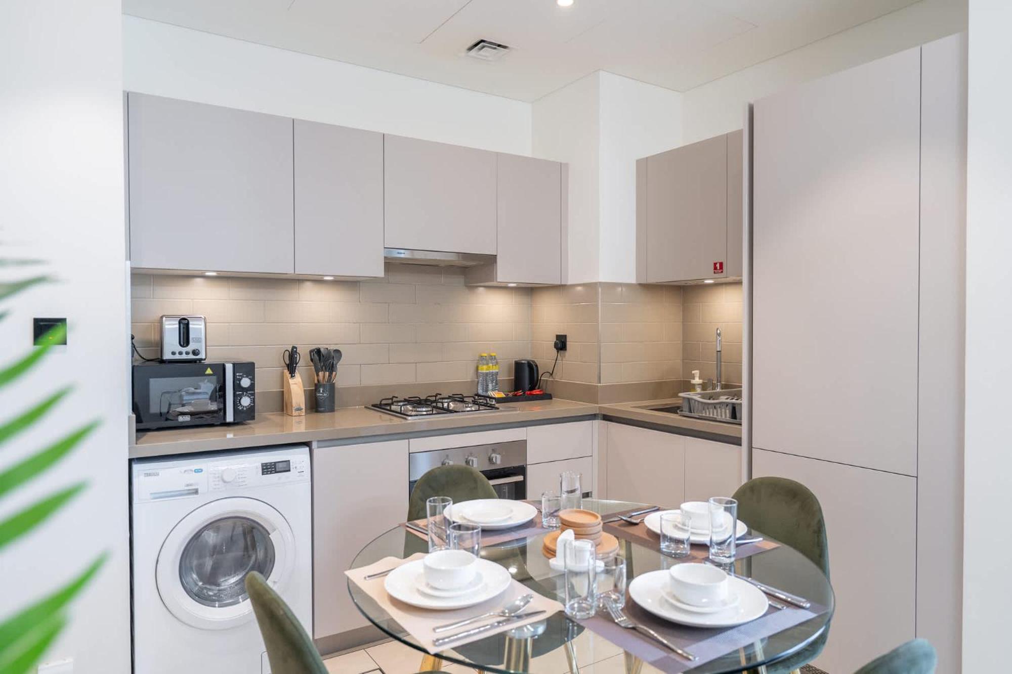 Apartment Lavish 2br In Sobha Creek Vistas *