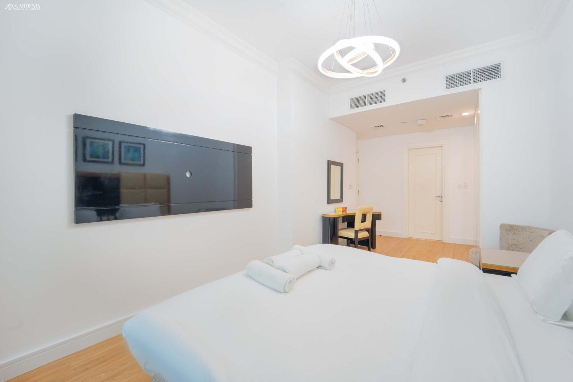 Capital Bay Towers Business Bay Spacious And Stylish 2 Br Dubai