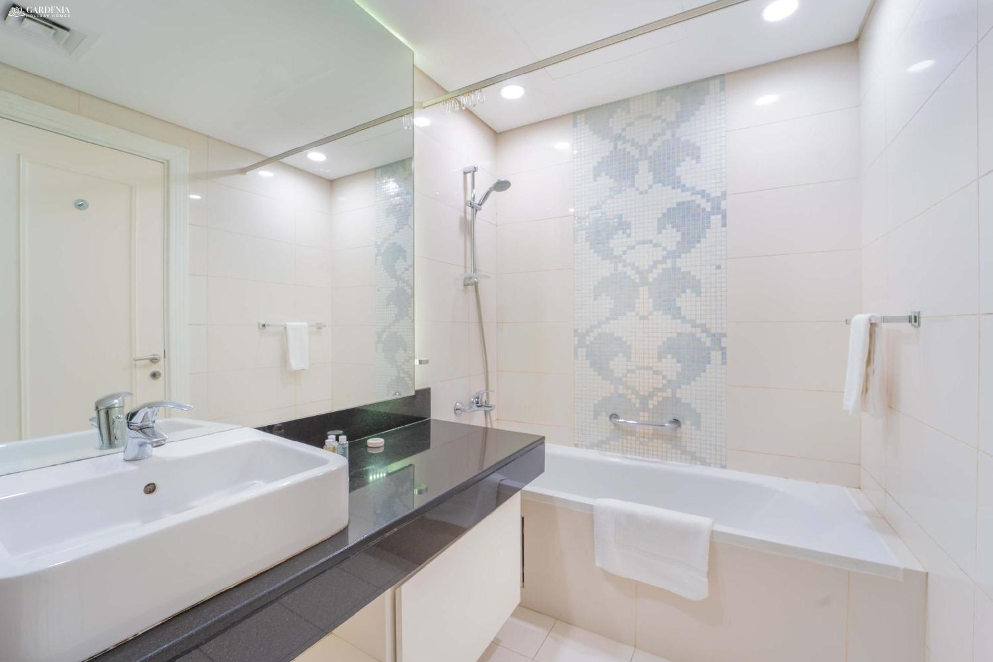 Apartment Capital Bay Towers Business Bay Spacious And Stylish 2 Br