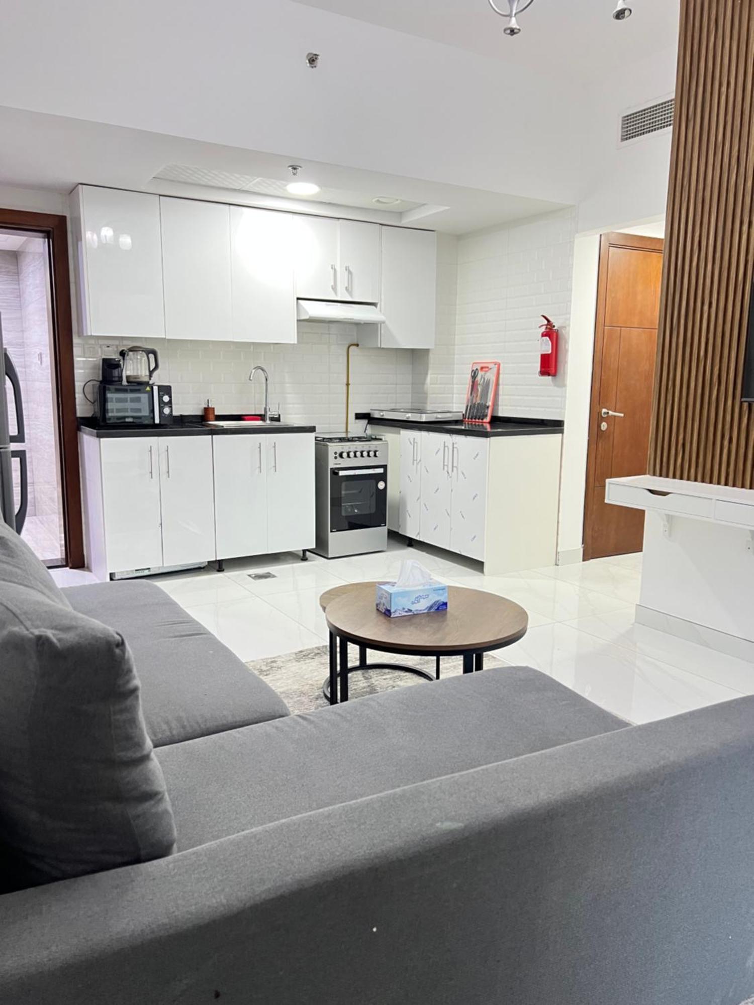 Apartment Luxury 1br With Balcony - Pool *