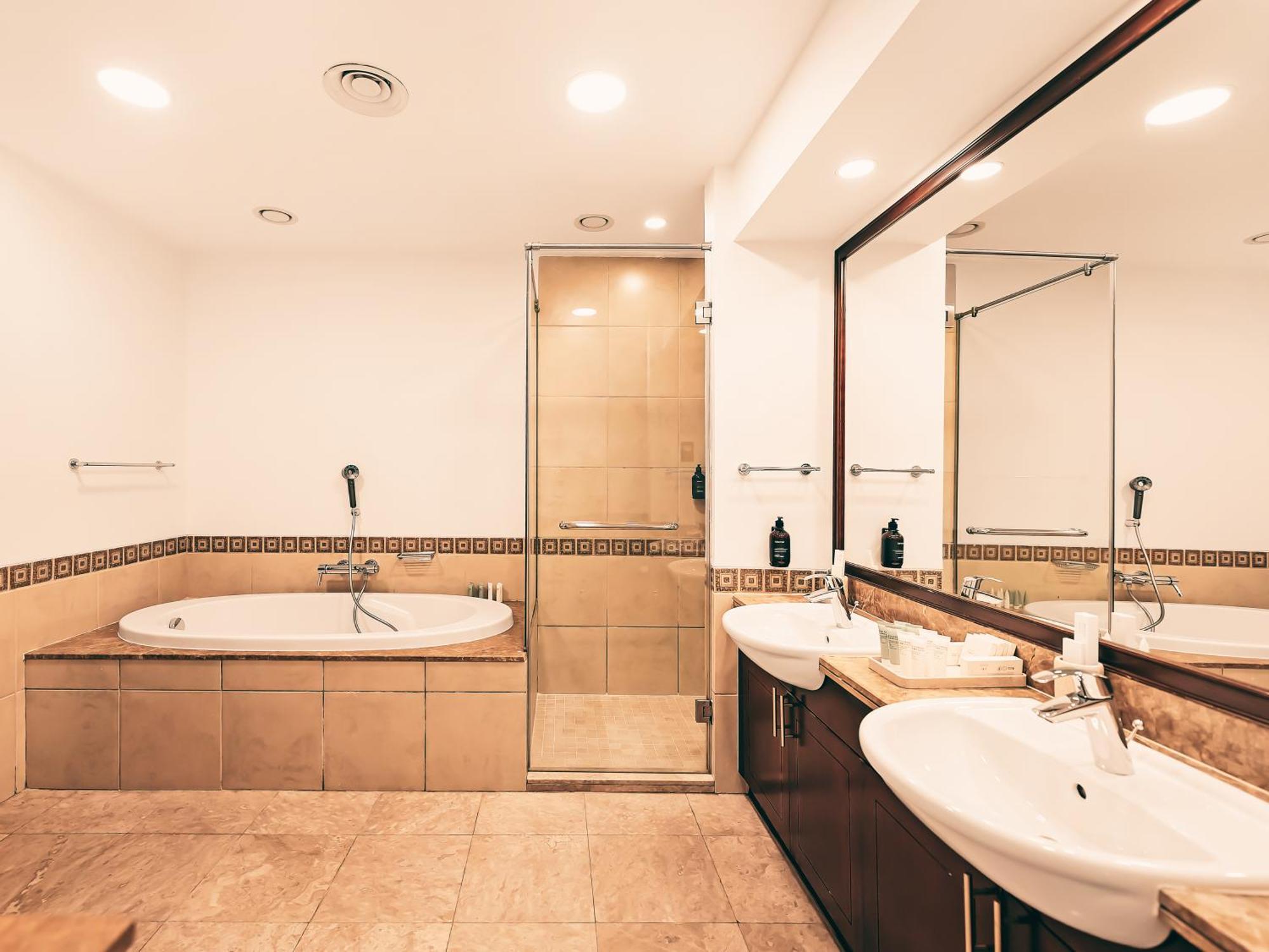 New Fairmont Private Club Access Palm Jumeirah Daire Dubai
