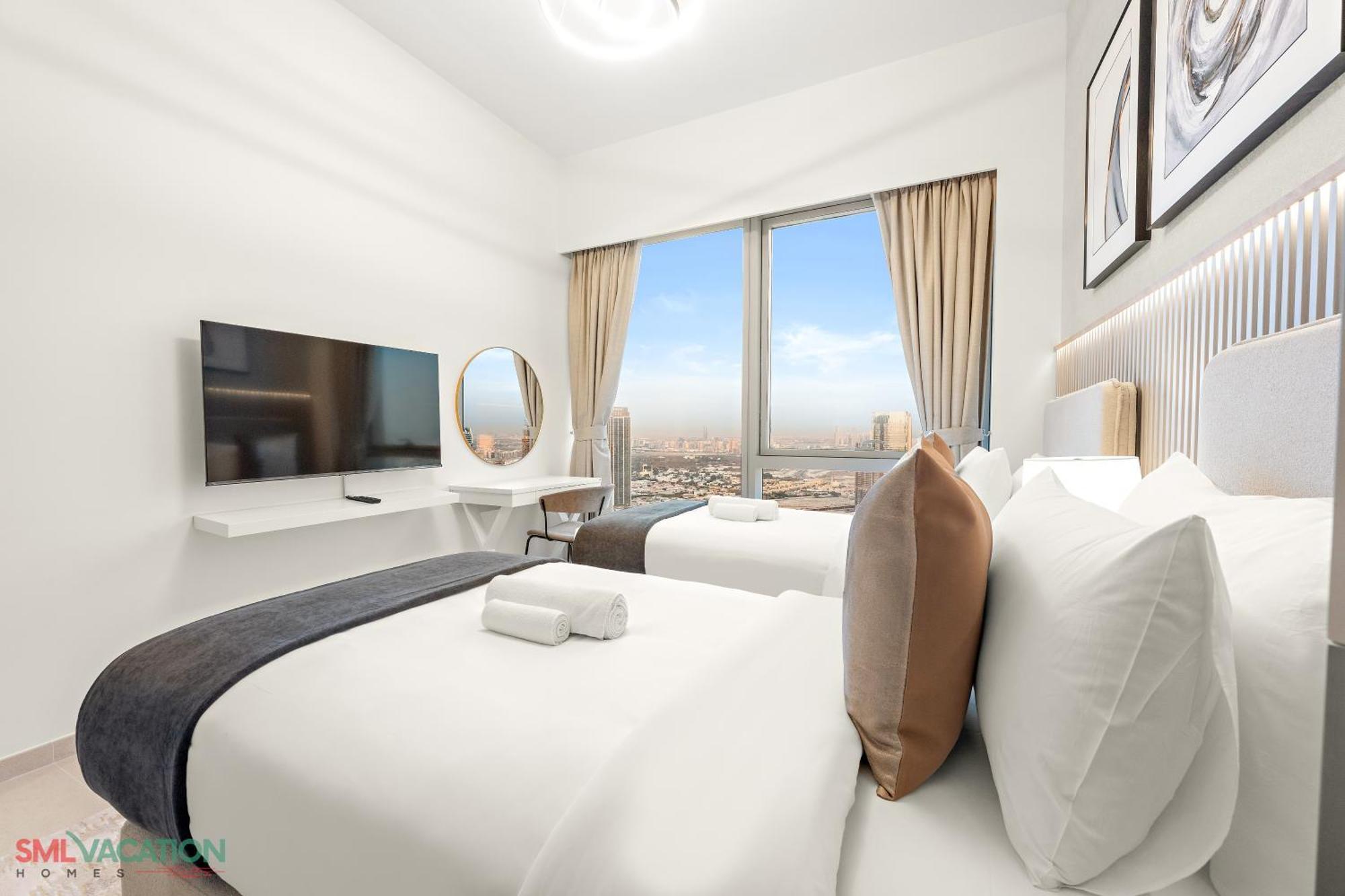 Sml - Sky High With Burj Khalifa And Fountain Views At Grande Signature, Downtown Dubai