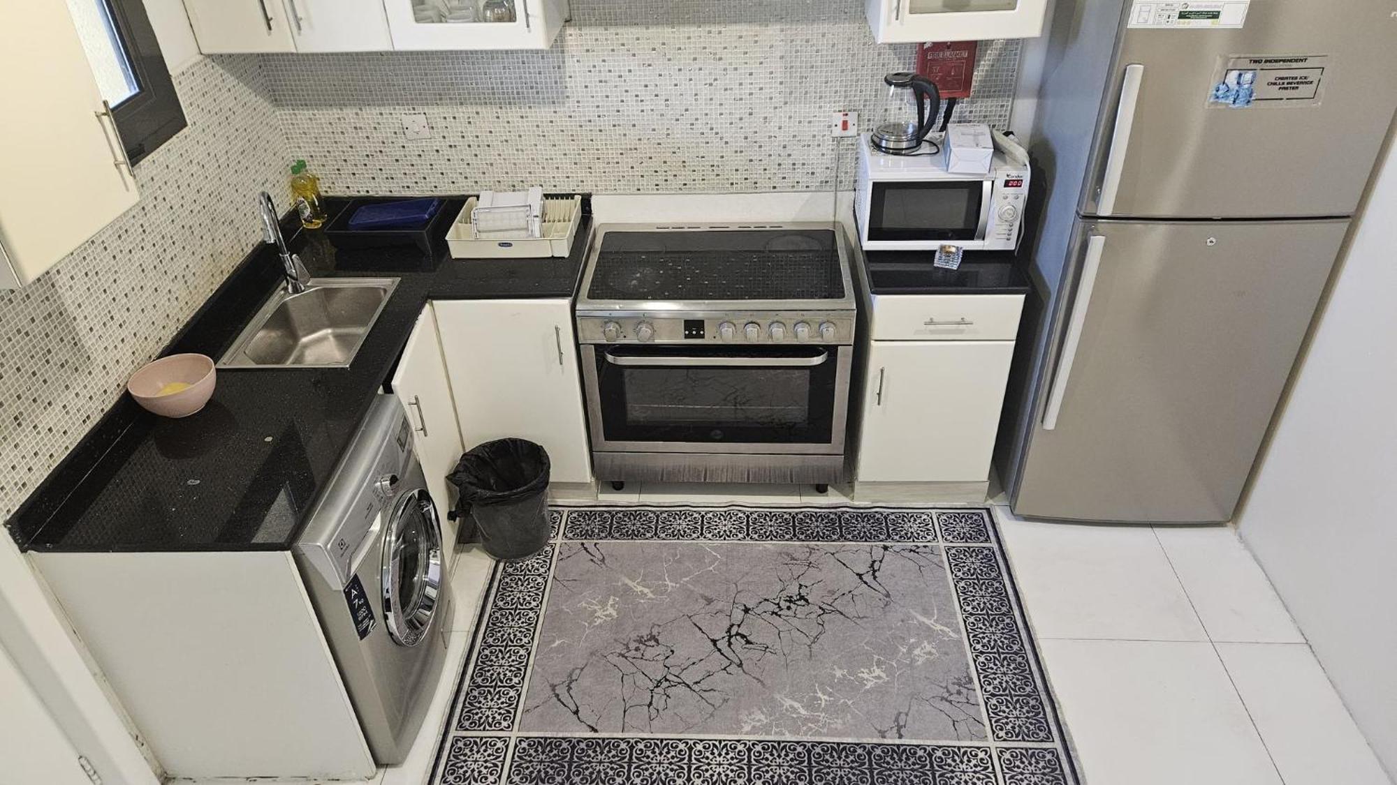 Villa Spacious 3bhk Townhouse In *