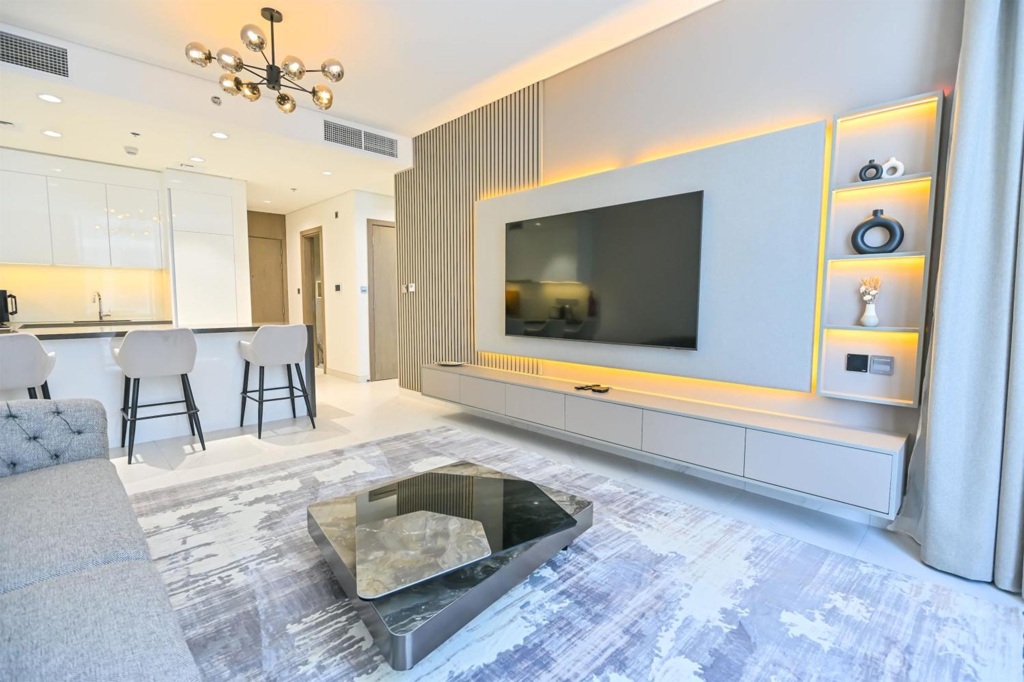 Apartment Stunning 1br Retreat With Crystal Lagoon Views!