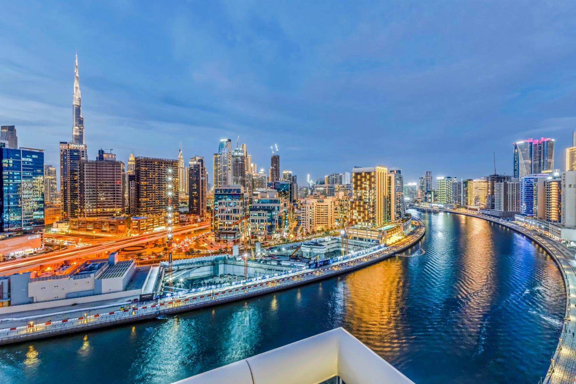 Apartment 1Bdr Apartment With Burj Khalifa View-Mayfair Tower In Business Bay *