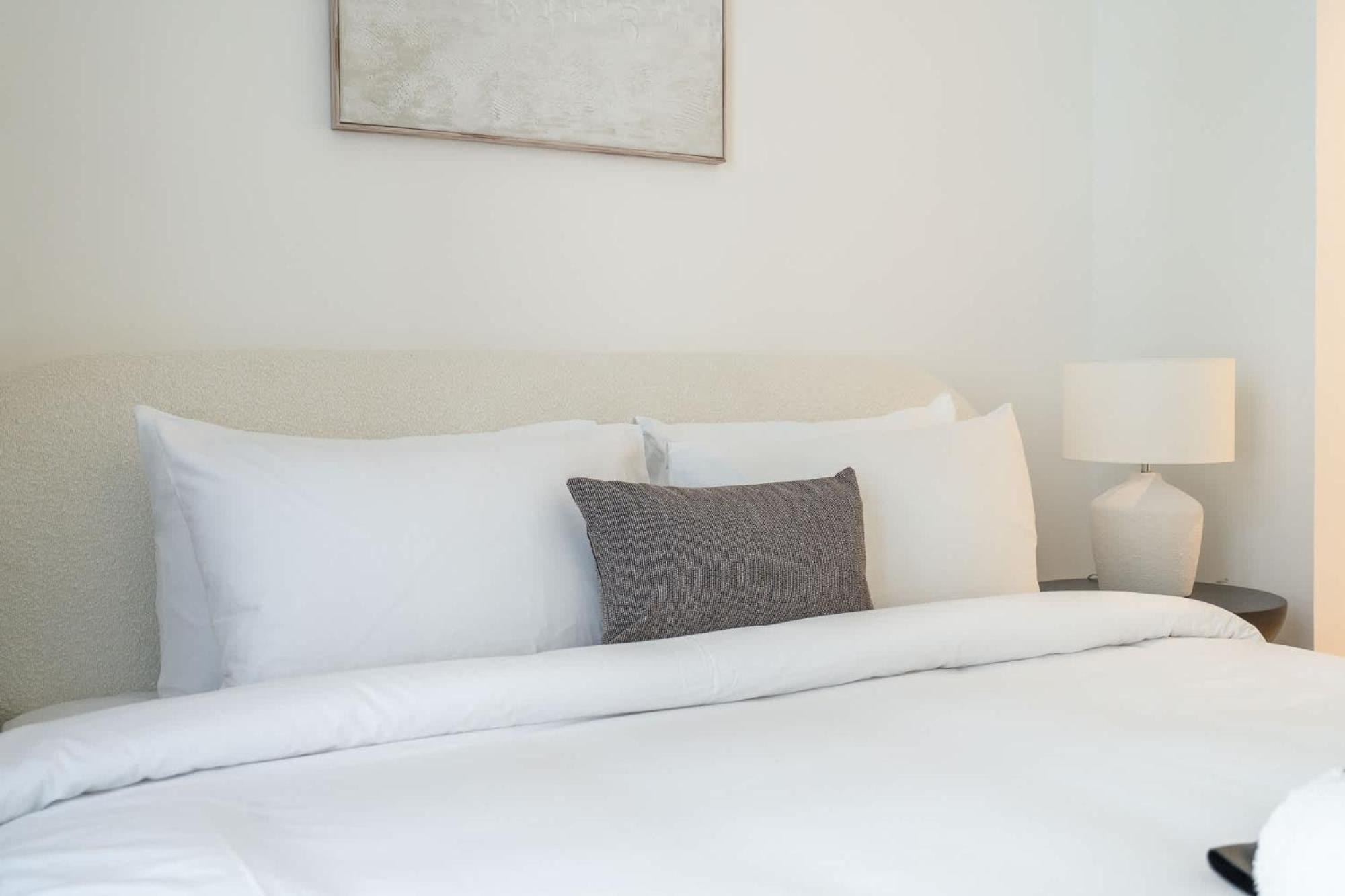 Spectacular 1 Bedroom In La Sirene 4 That Sleeps 4 *