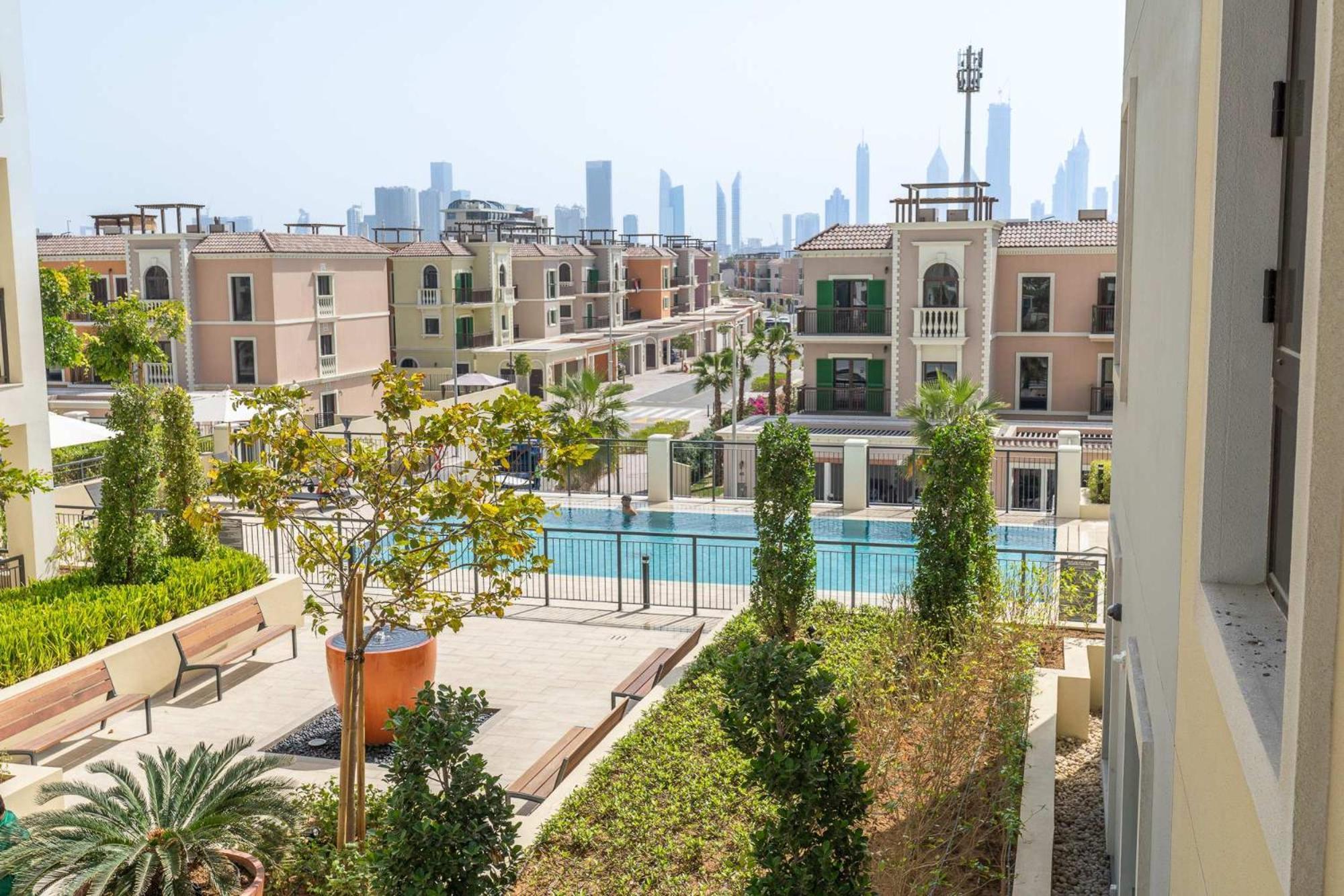 Apartment Spectacular 1 Bedroom In La Sirene 4 That Sleeps 4 Dubai