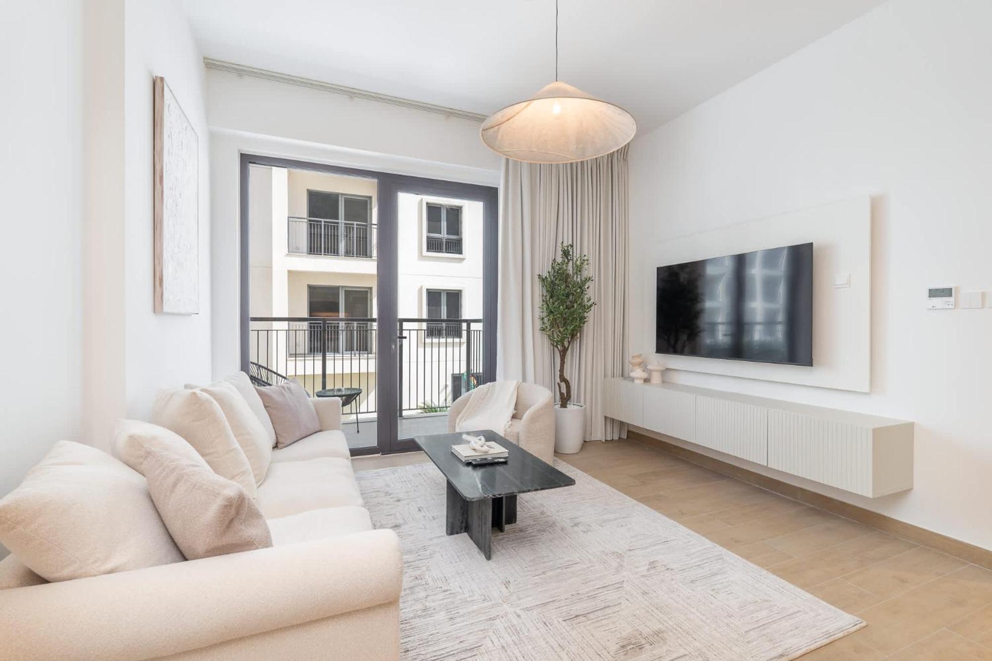 Spectacular 1 Bedroom In La Sirene 4 That Sleeps 4 Apartment Dubai