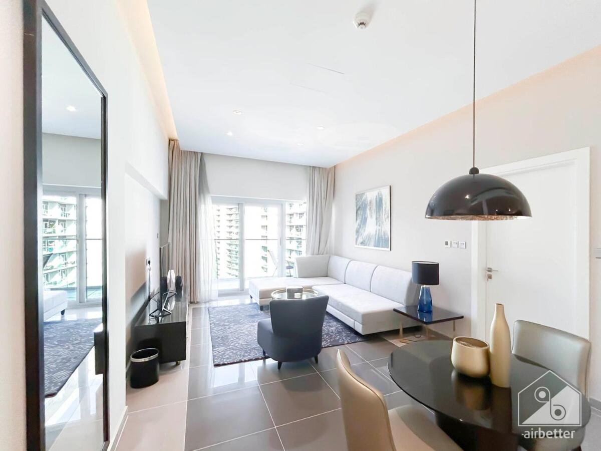 Apartment Luxury At Damac Majestine With Balcony & Views