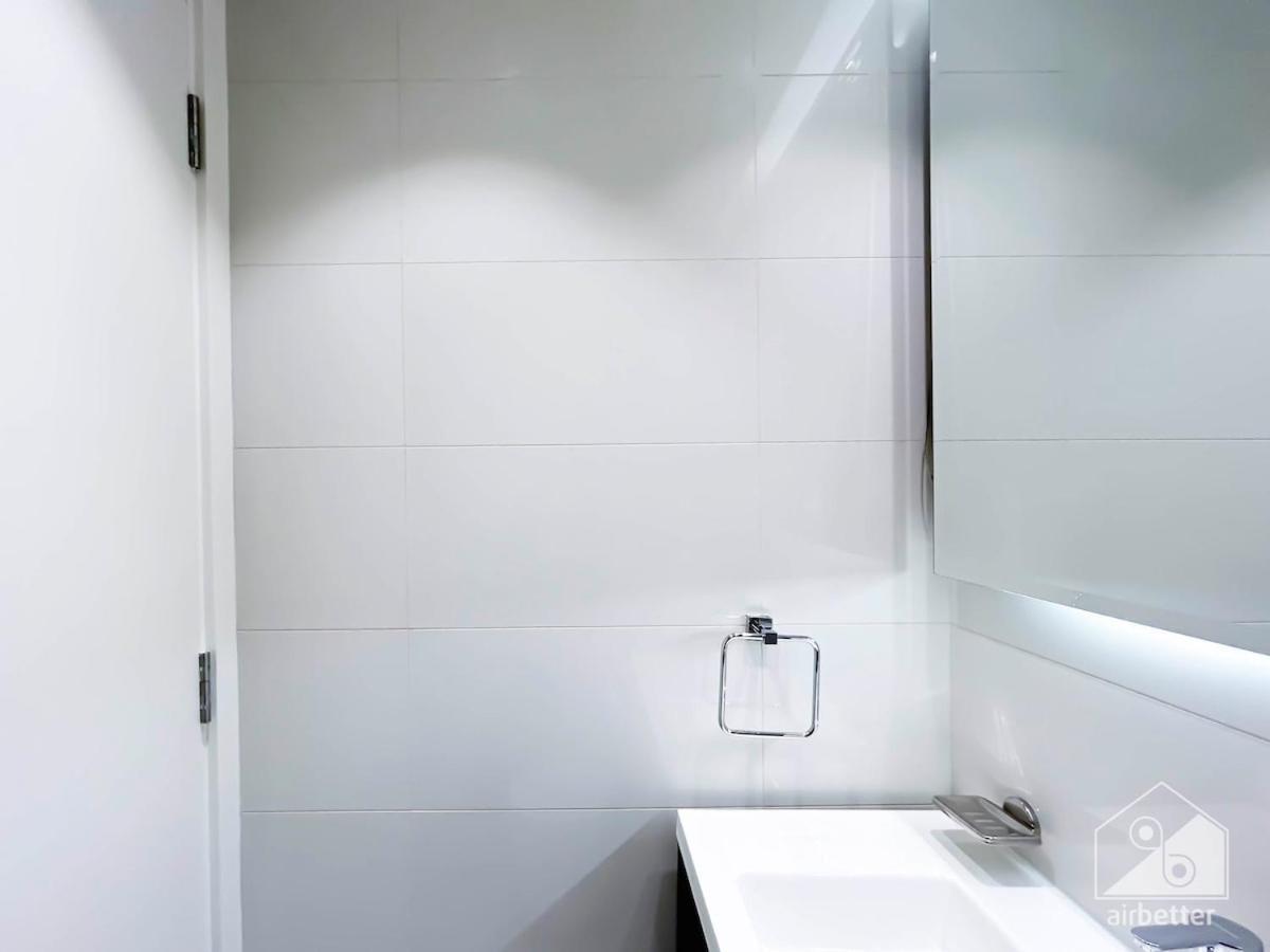 Luxury At Damac Majestine With Balcony & Views Dubai