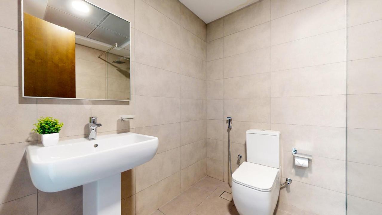 Uni Estate - Airy One Bedroom Dubai