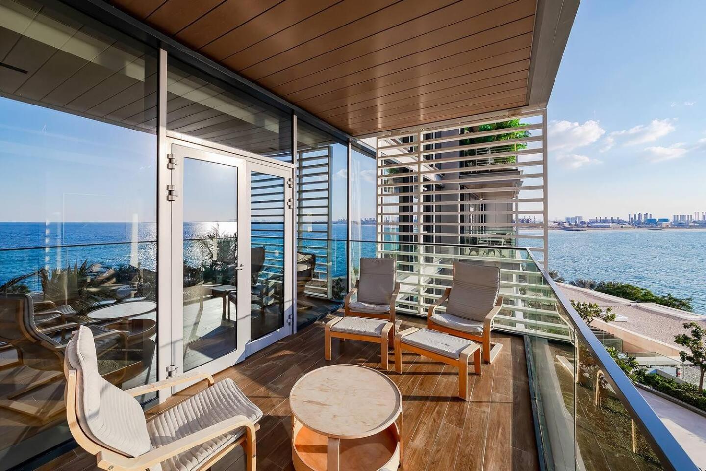 Daire Bluewaters Sea View 2br Pool & Gym & Beachfront