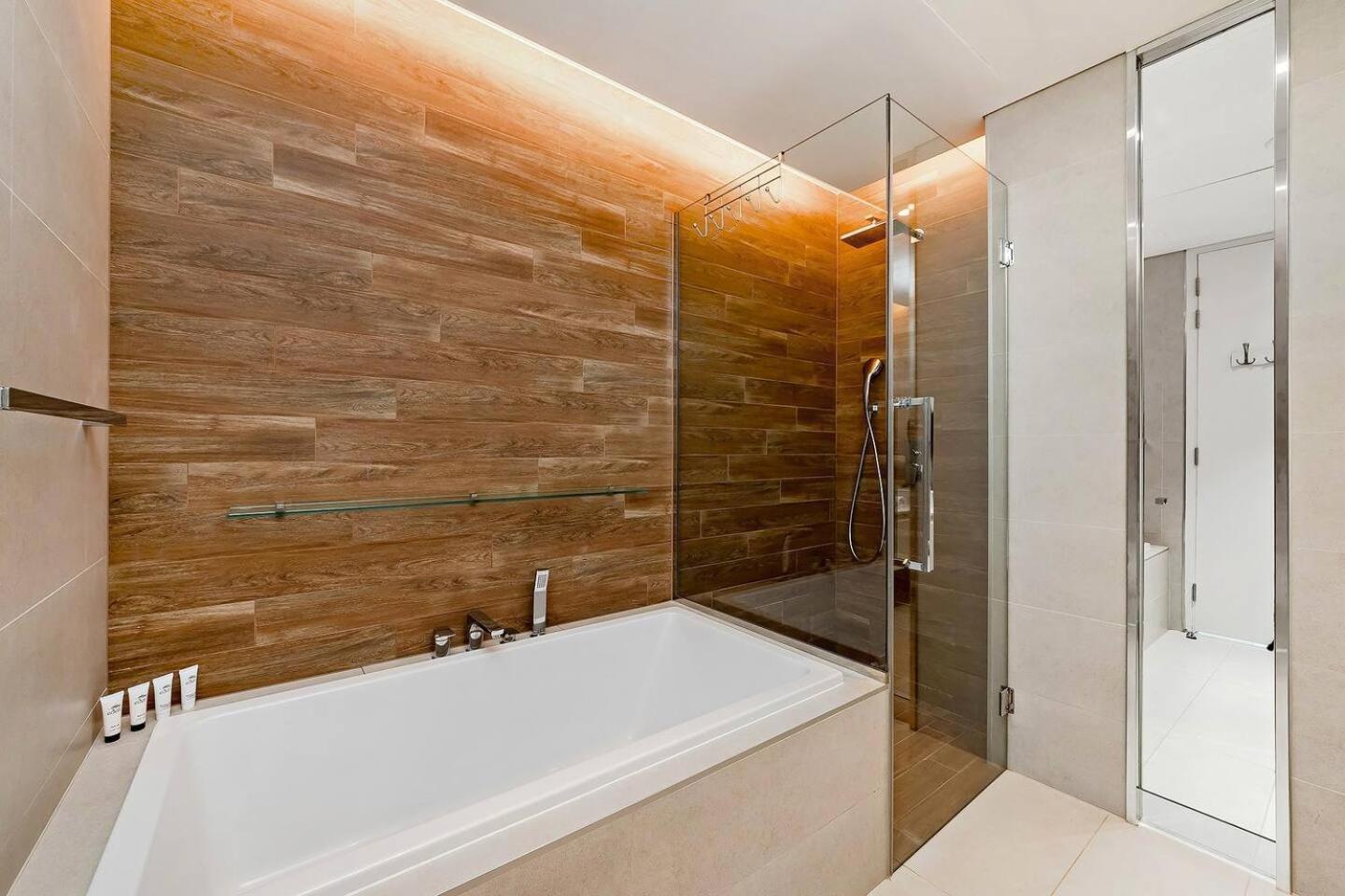 Bluewaters Sea View 2br Pool & Gym & Beachfront Daire *