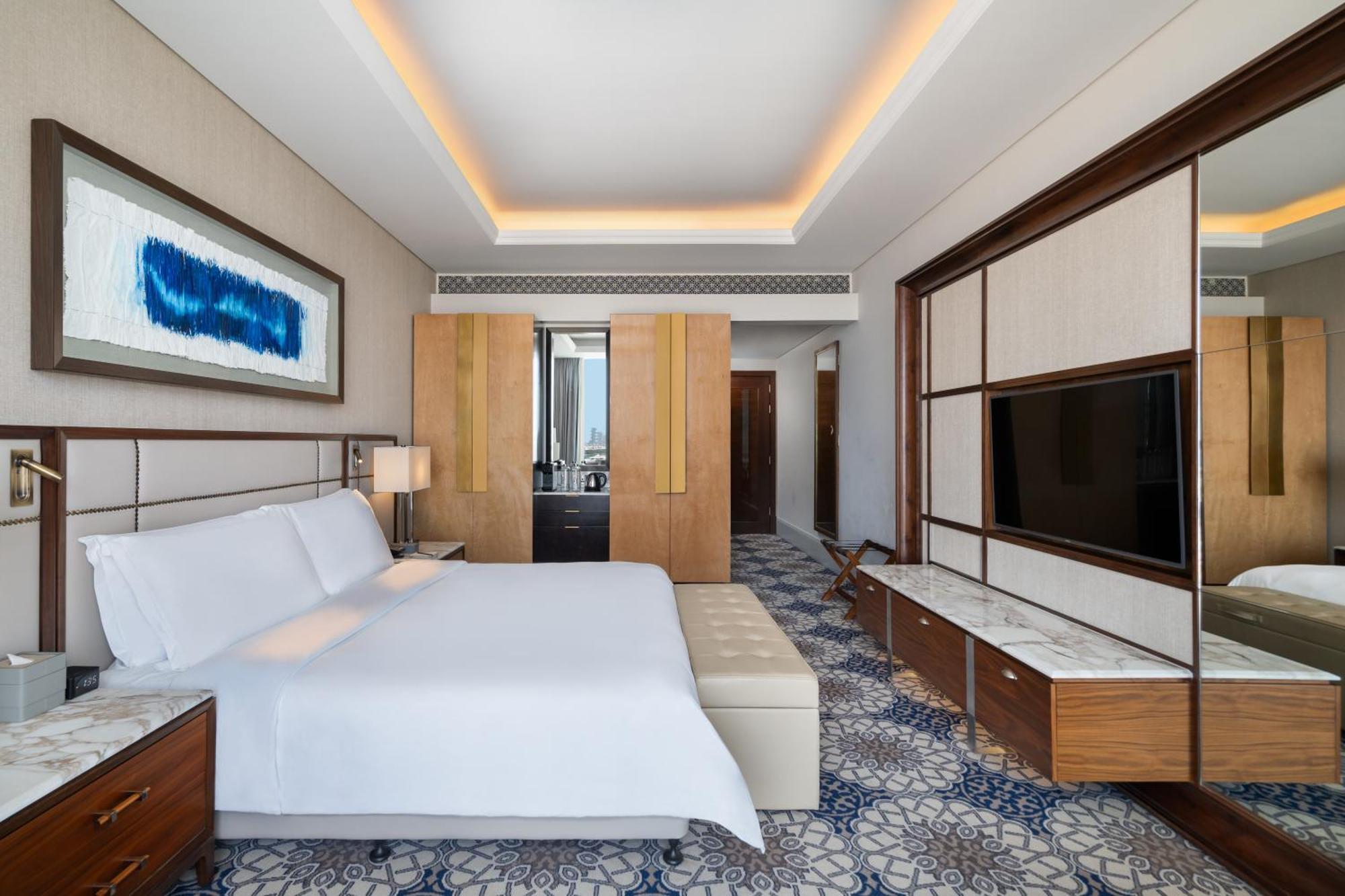 Grand Plaza Mövenpick 5*