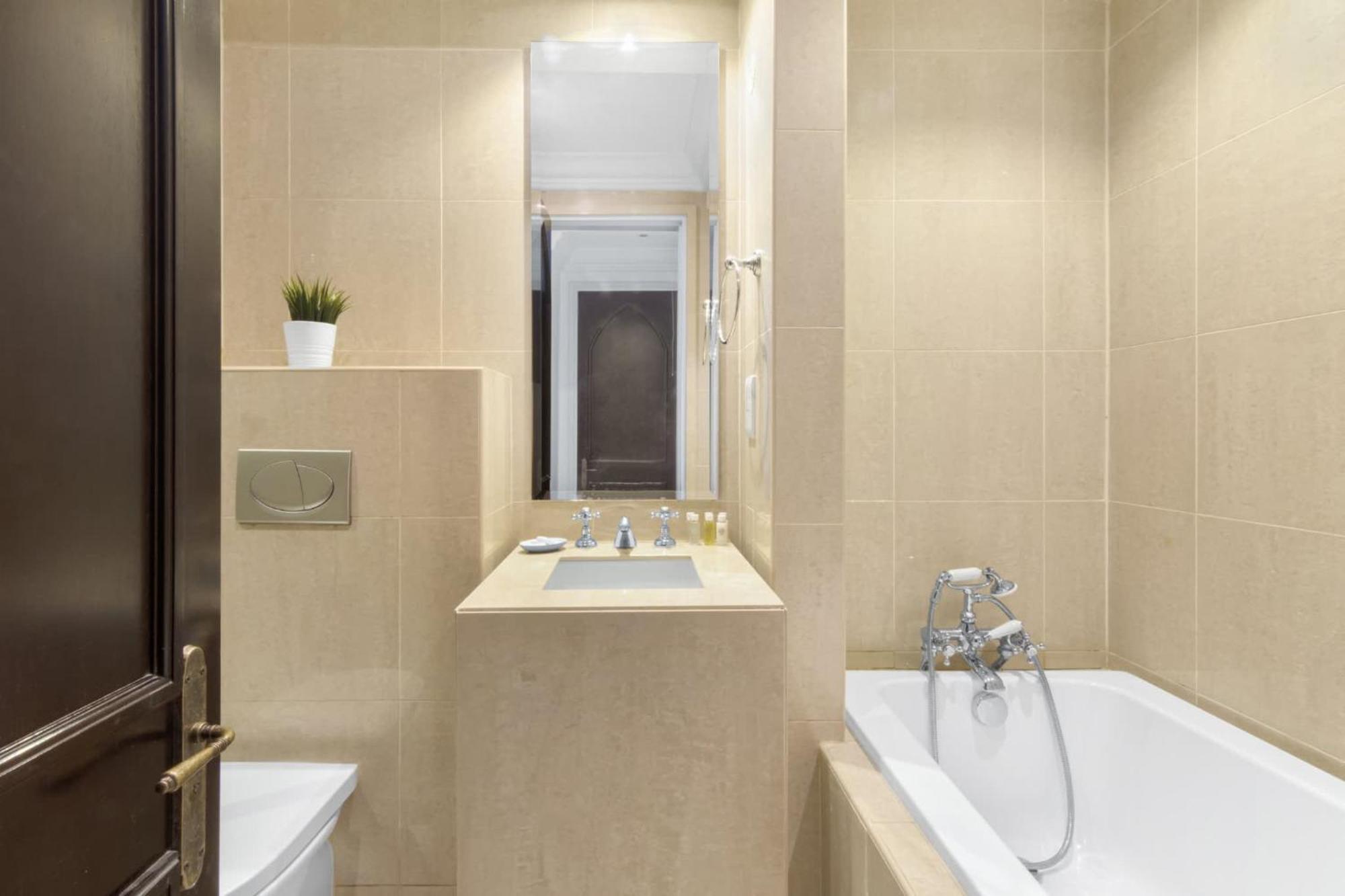 Silkhaus Stunning 1bdr With Access To Souq Al Bahar In Downtown * Dubai