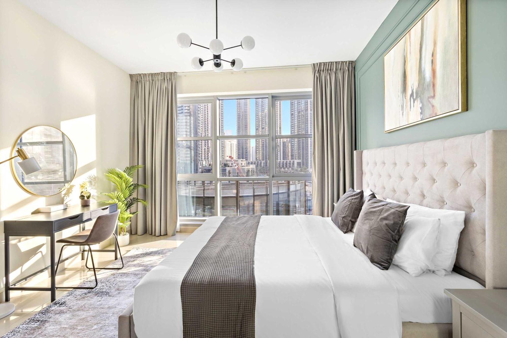 Silkhaus Spacious 1bdr In Downtown At Standpoint * Dubai