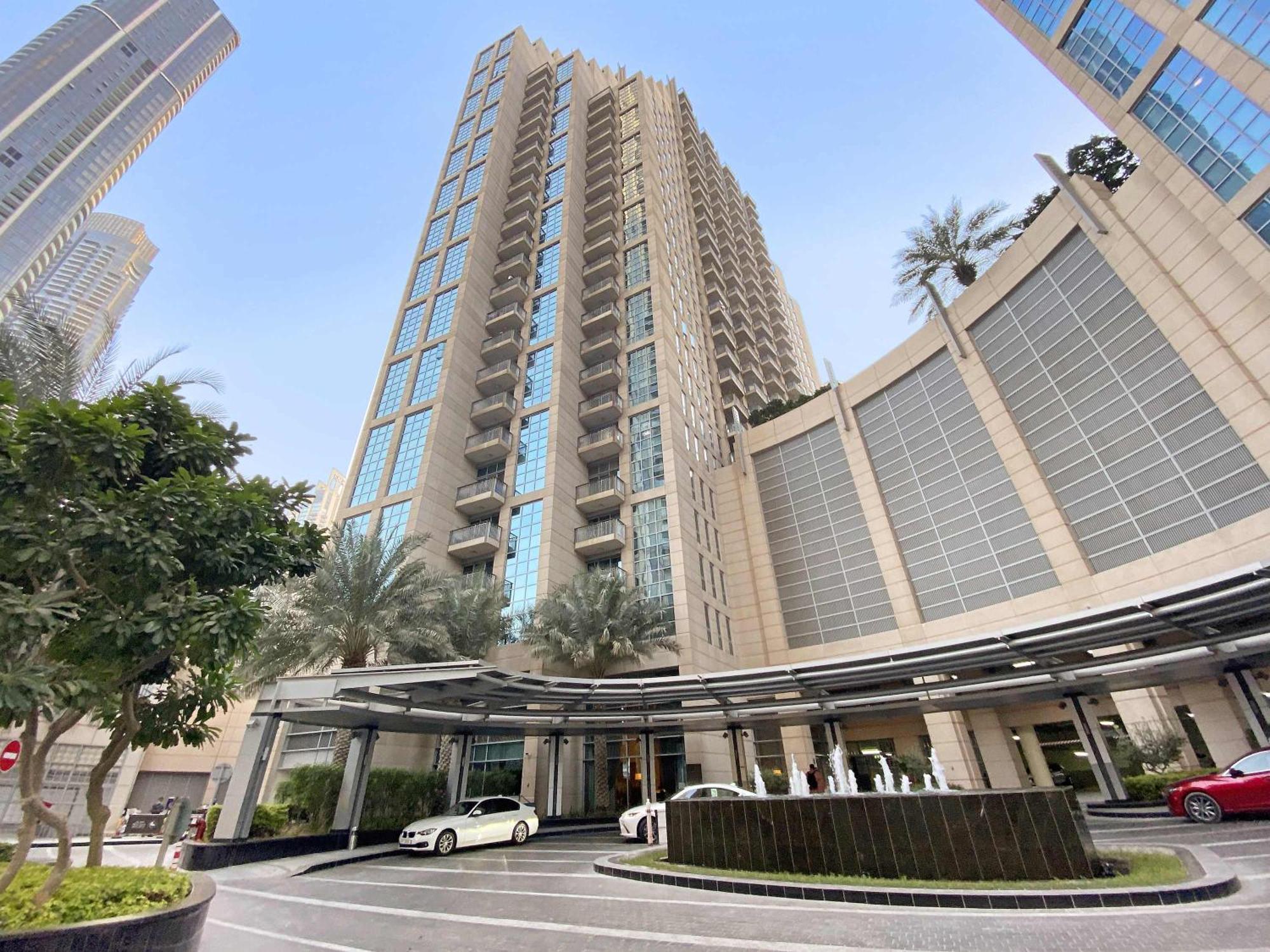 Silkhaus Spacious 1bdr In Downtown At Standpoint * Dubai