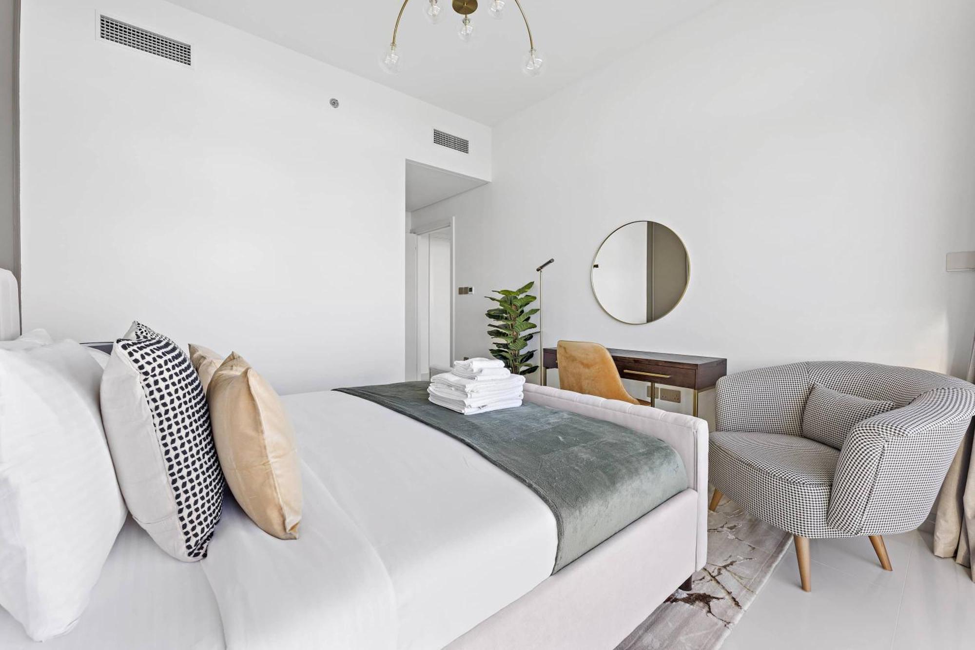 Silkhaus Brand New 2bdr In Vista * Dubai